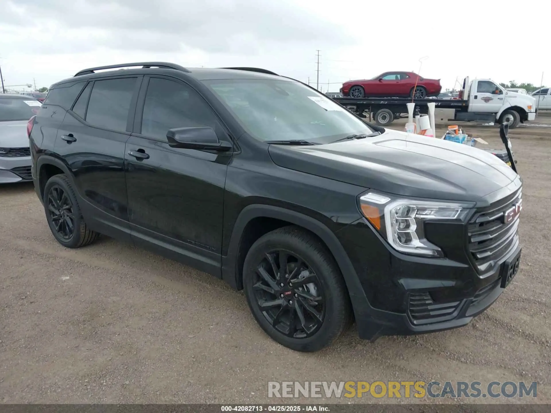 1 Photograph of a damaged car 3GKALMEG1RL392001 GMC TERRAIN 2024