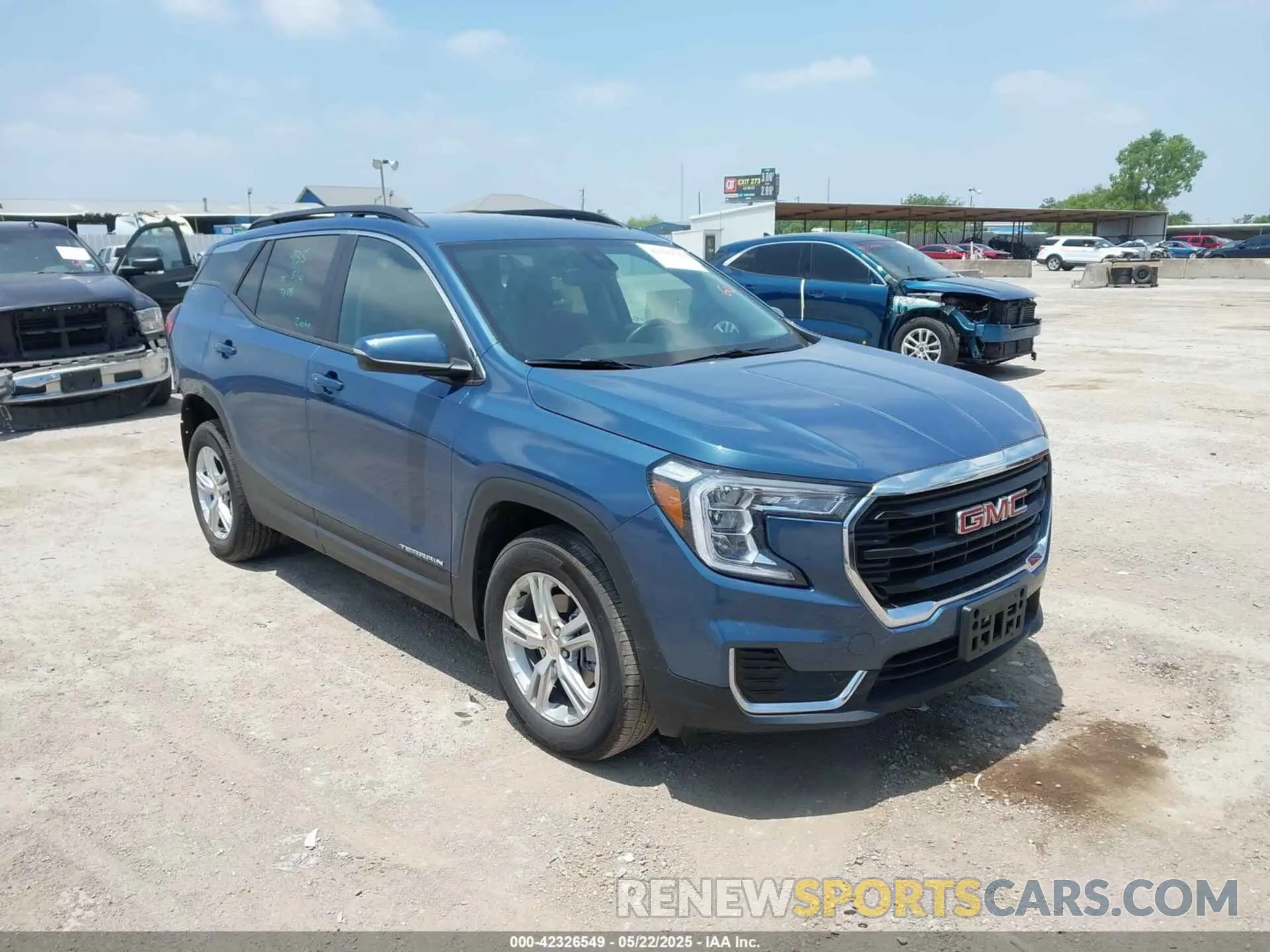 1 Photograph of a damaged car 3GKALMEG2RL299603 GMC TERRAIN 2024