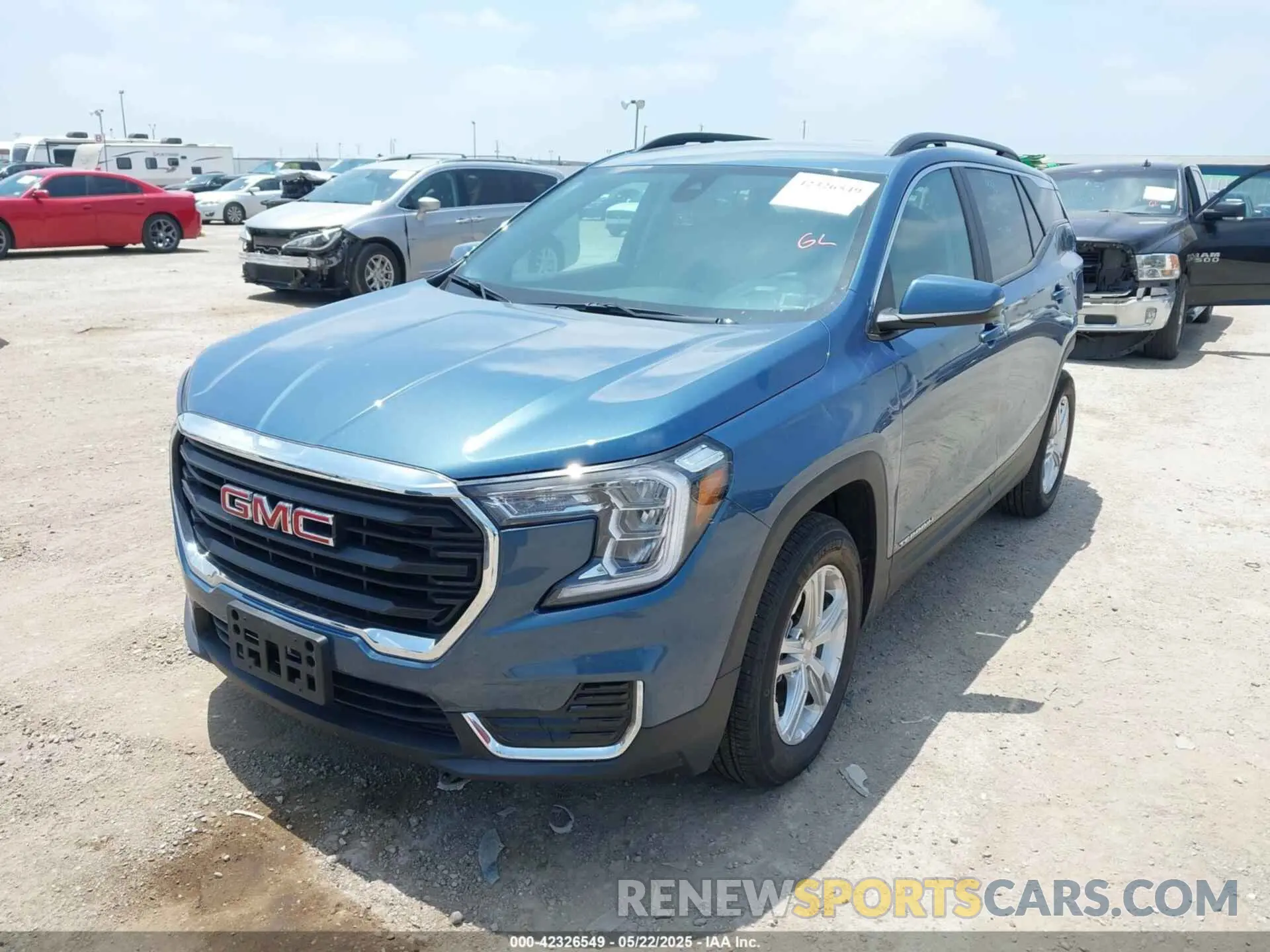 2 Photograph of a damaged car 3GKALMEG2RL299603 GMC TERRAIN 2024