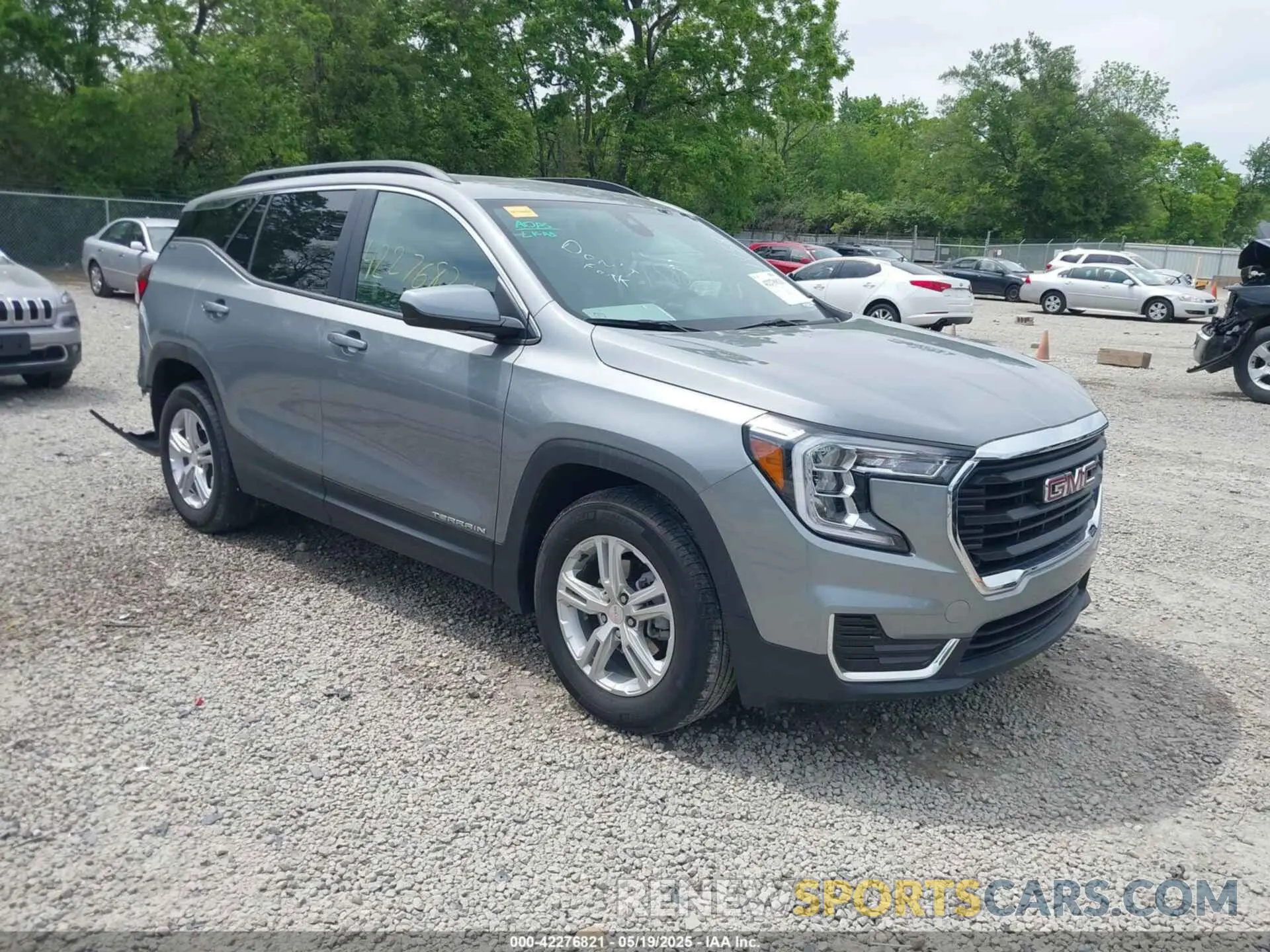1 Photograph of a damaged car 3GKALMEG2RL304458 GMC TERRAIN 2024