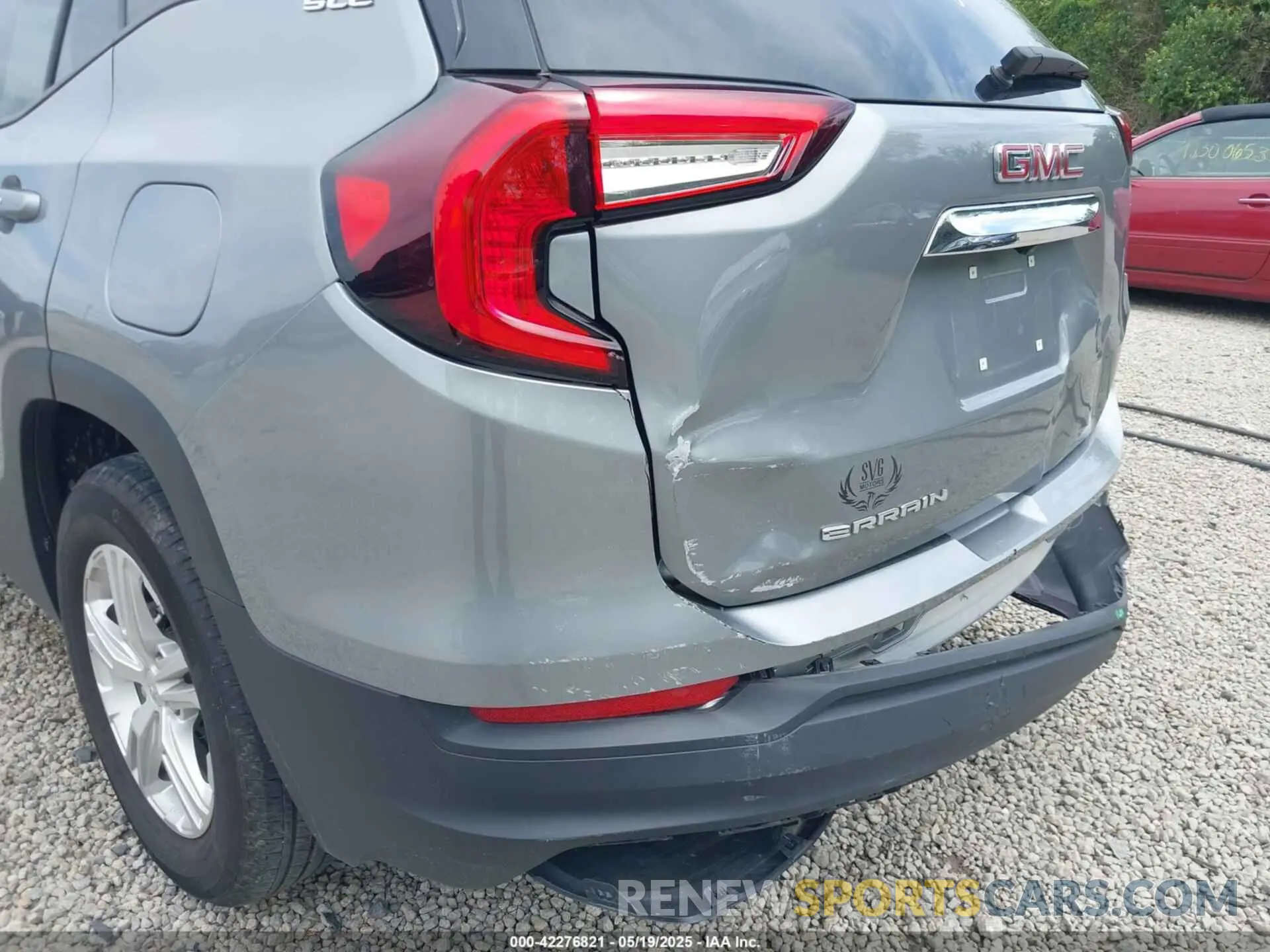 17 Photograph of a damaged car 3GKALMEG2RL304458 GMC TERRAIN 2024