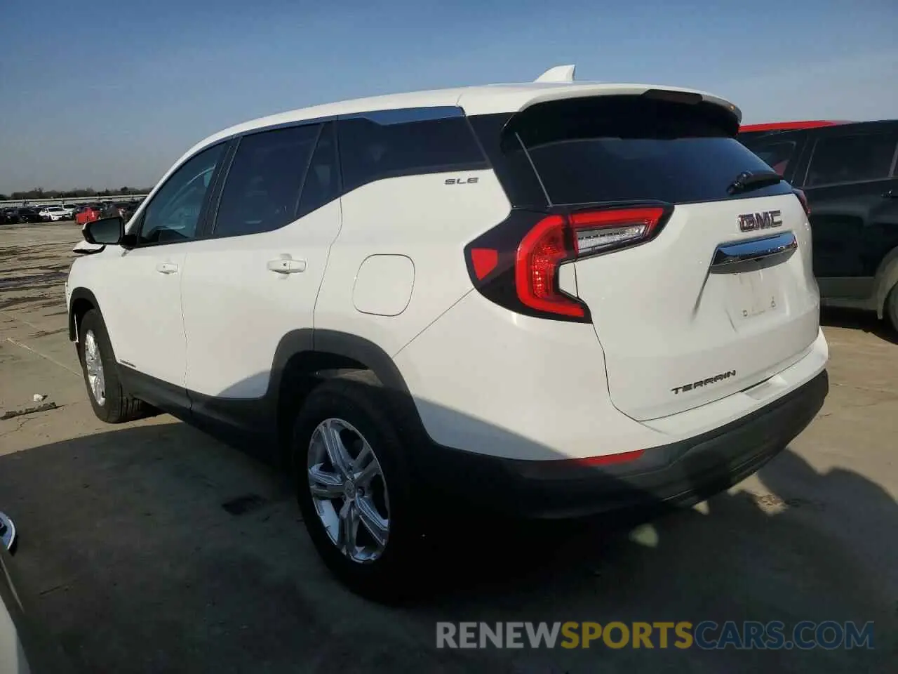 2 Photograph of a damaged car 3GKALMEG2RL318201 GMC TERRAIN 2024