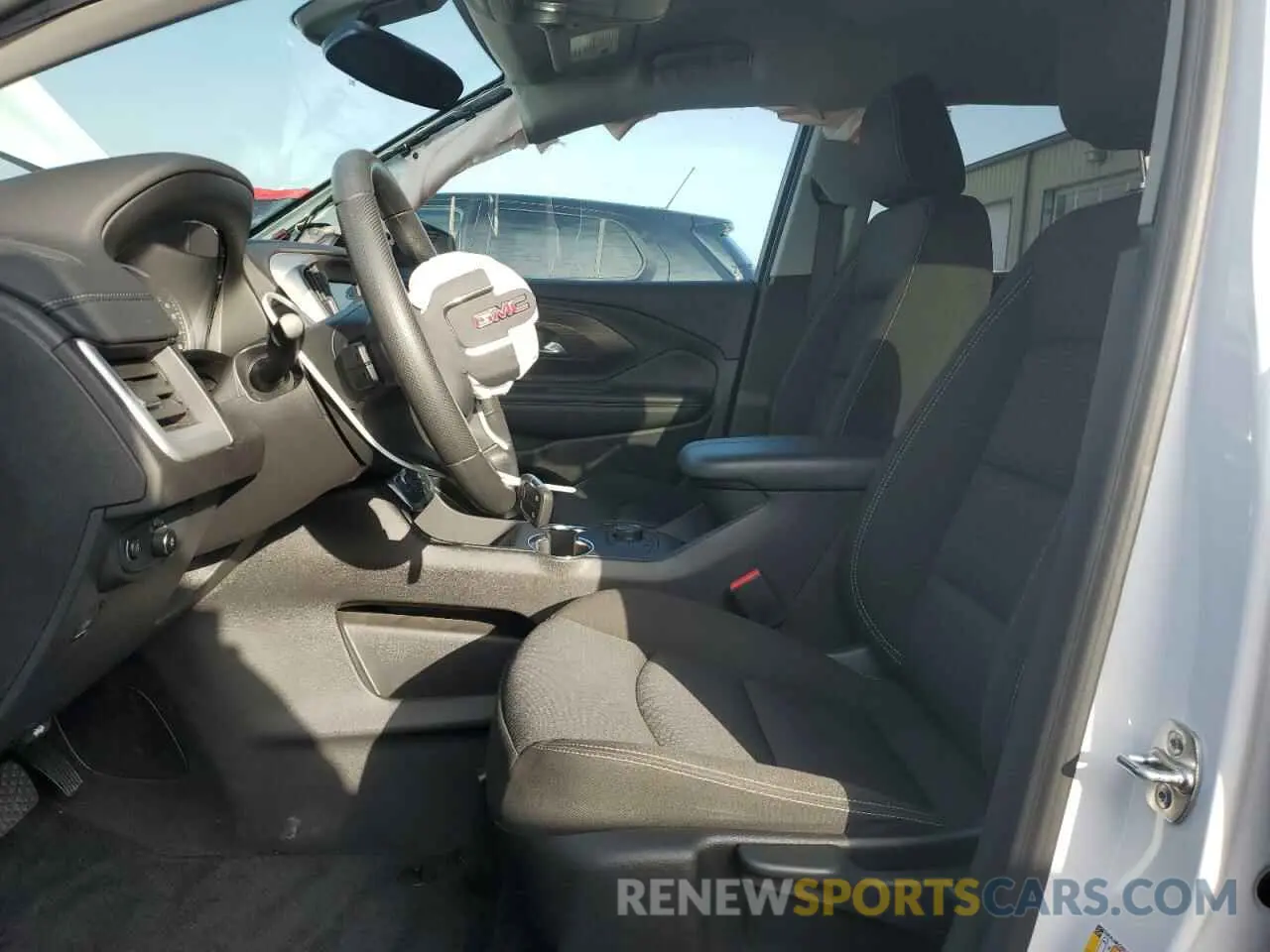 7 Photograph of a damaged car 3GKALMEG2RL318201 GMC TERRAIN 2024