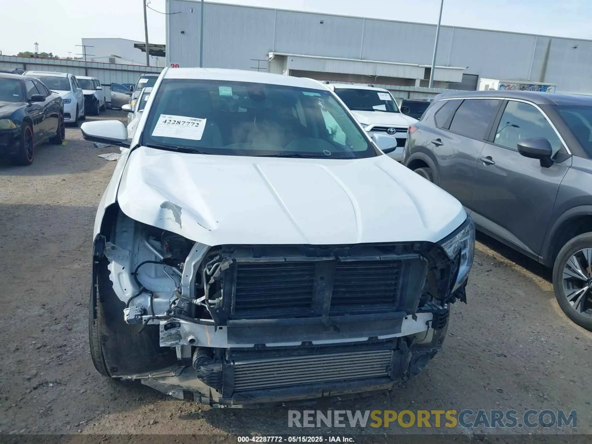 13 Photograph of a damaged car 3GKALMEG3RL257313 GMC TERRAIN 2024