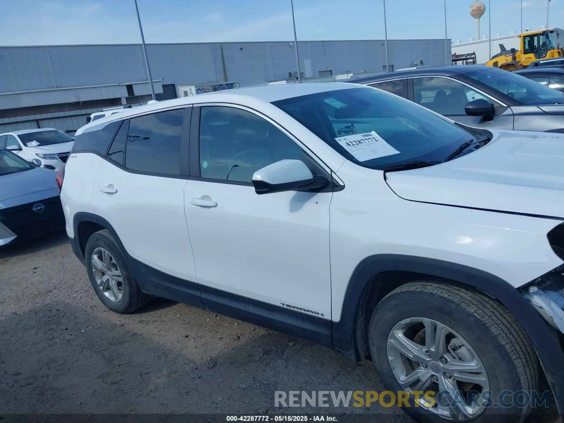 14 Photograph of a damaged car 3GKALMEG3RL257313 GMC TERRAIN 2024