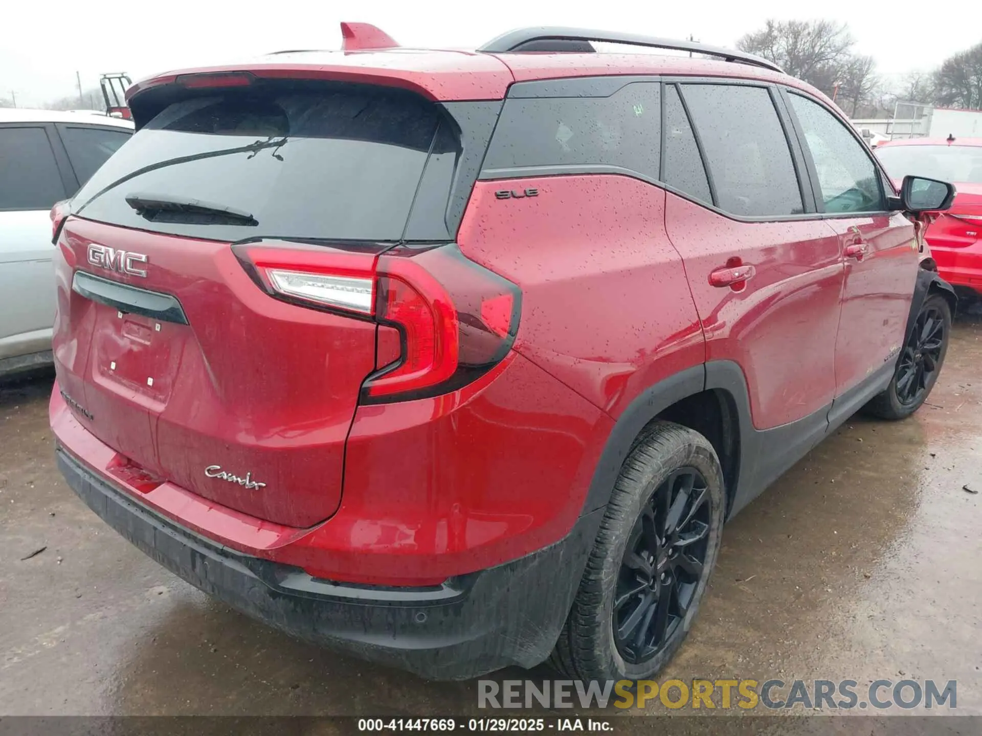 4 Photograph of a damaged car 3GKALMEG3RL298444 GMC TERRAIN 2024