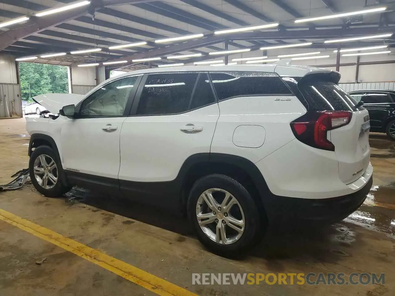 2 Photograph of a damaged car 3GKALMEG3RL368685 GMC TERRAIN 2024