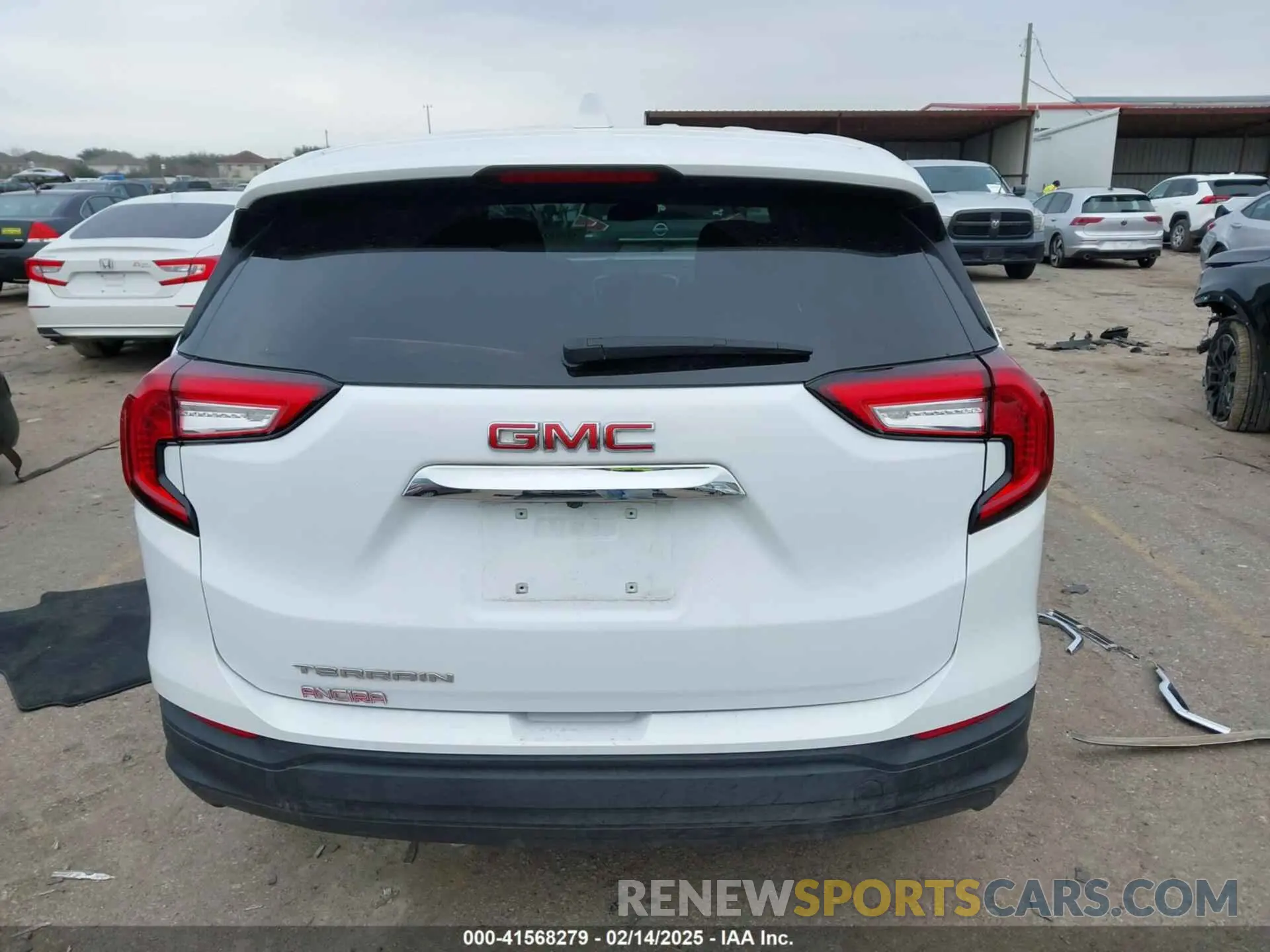 16 Photograph of a damaged car 3GKALMEG3RL382747 GMC TERRAIN 2024