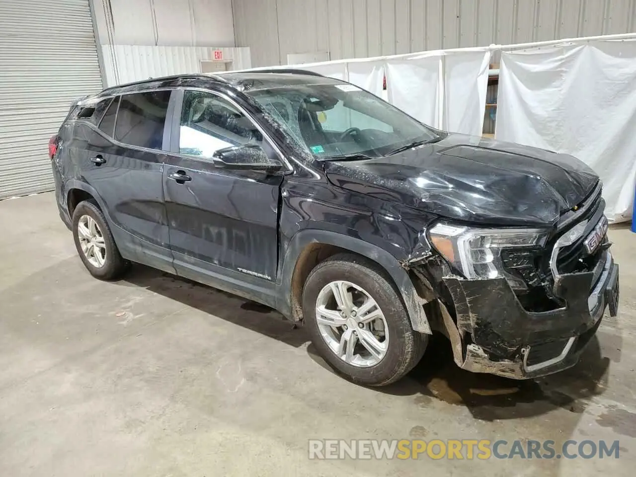 4 Photograph of a damaged car 3GKALMEG4RL222327 GMC TERRAIN 2024