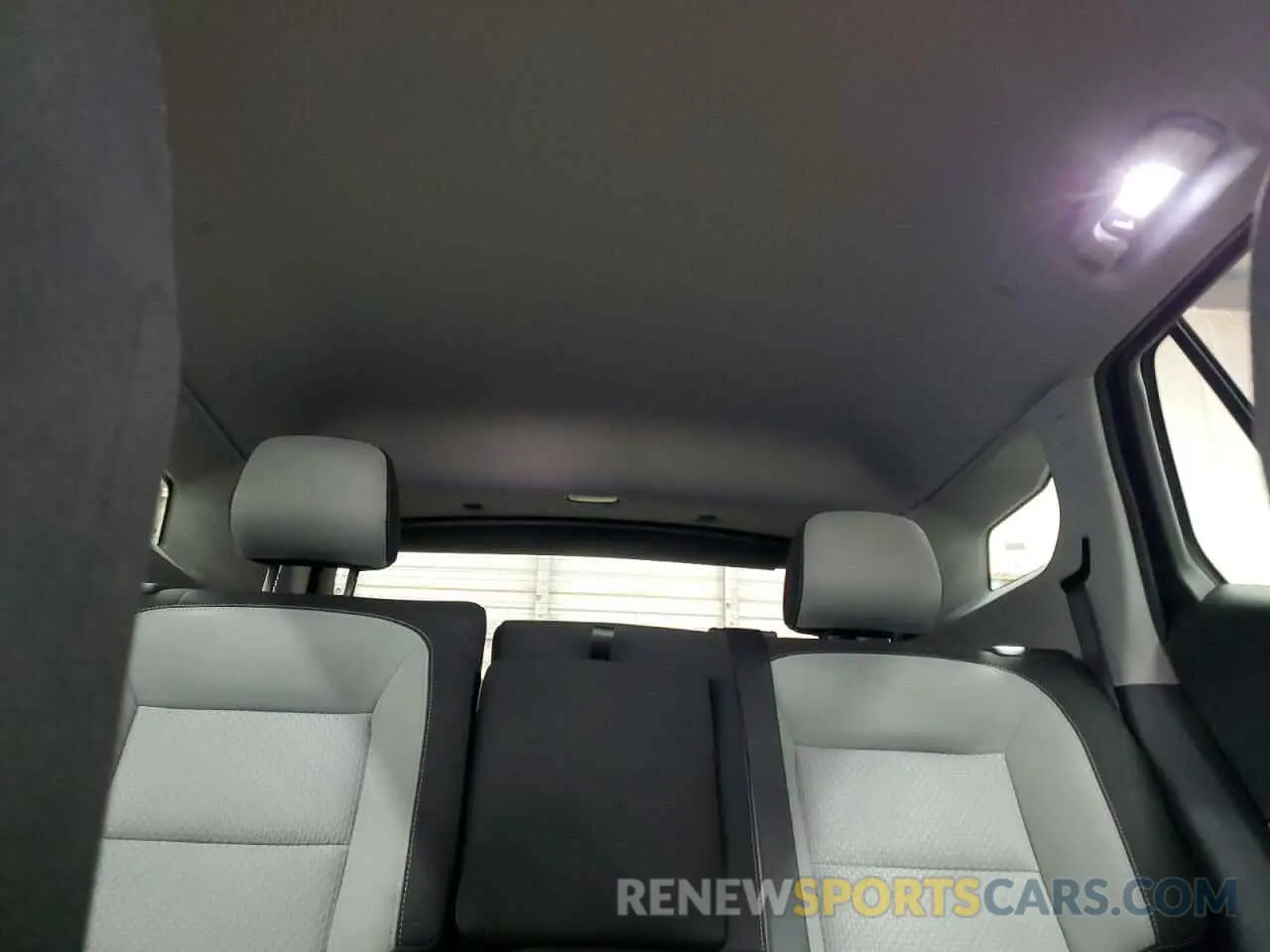 10 Photograph of a damaged car 3GKALMEG4RL274749 GMC TERRAIN 2024