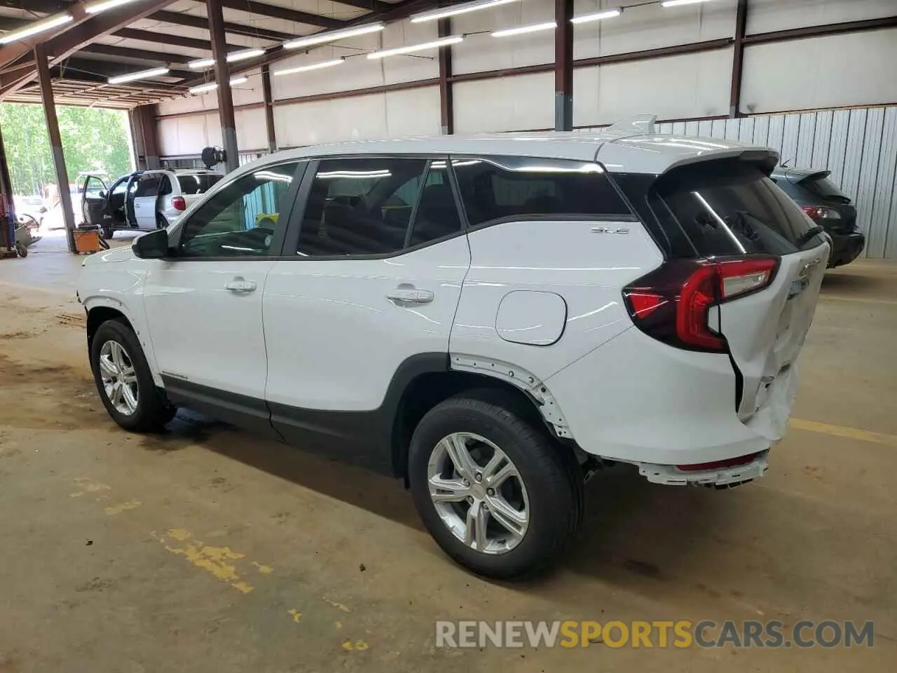 2 Photograph of a damaged car 3GKALMEG4RL274749 GMC TERRAIN 2024