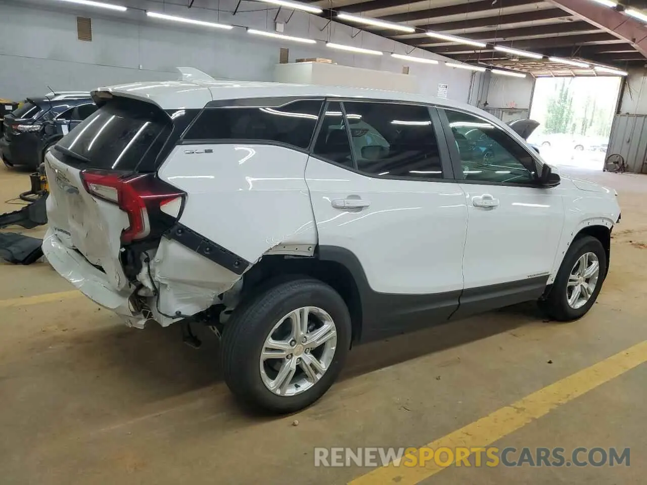 3 Photograph of a damaged car 3GKALMEG4RL274749 GMC TERRAIN 2024