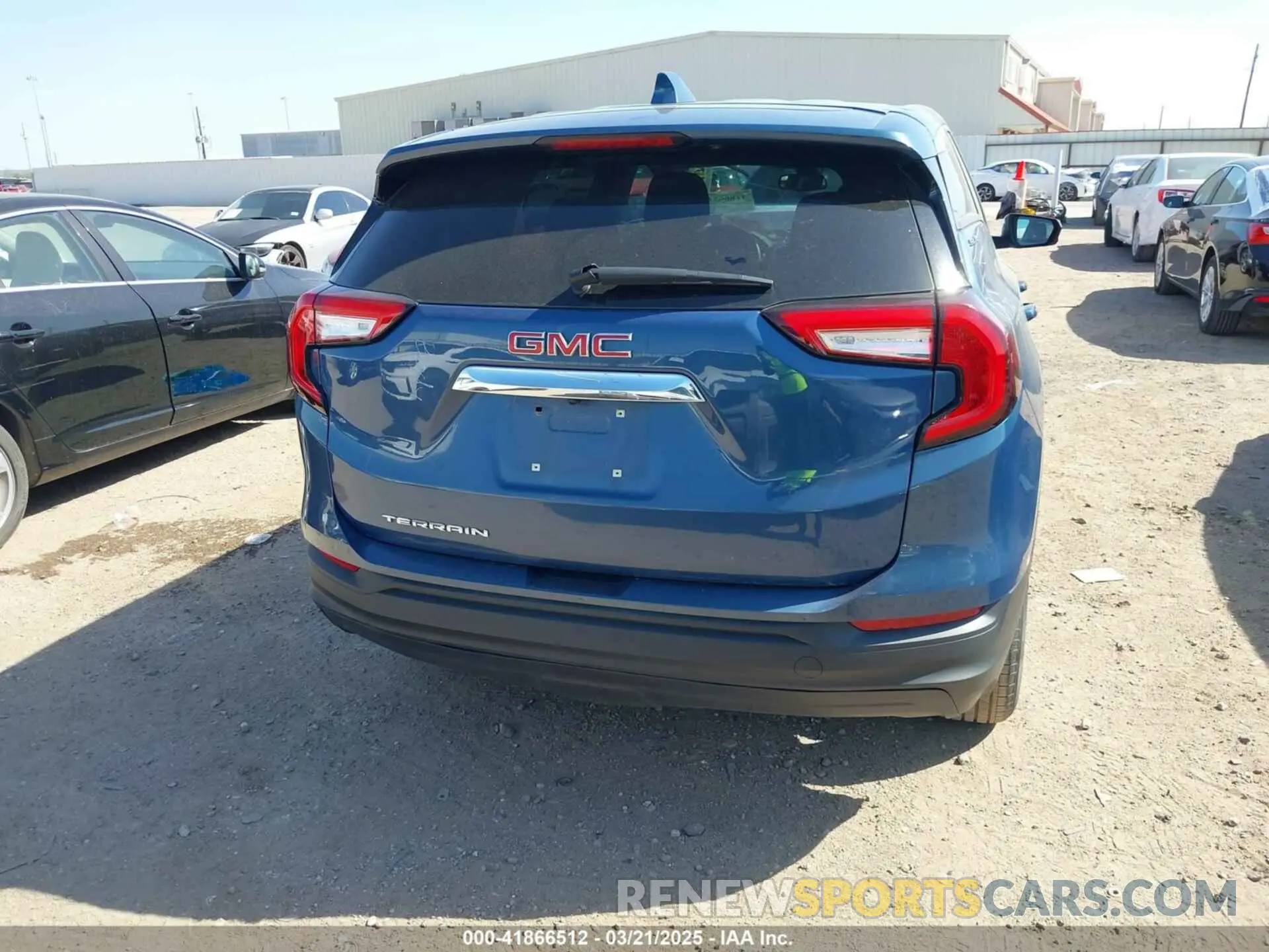 16 Photograph of a damaged car 3GKALMEG4RL338241 GMC TERRAIN 2024