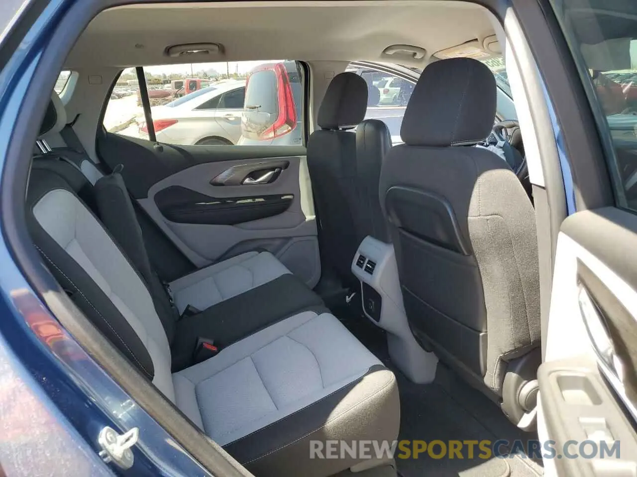 10 Photograph of a damaged car 3GKALMEG5RL120387 GMC TERRAIN 2024