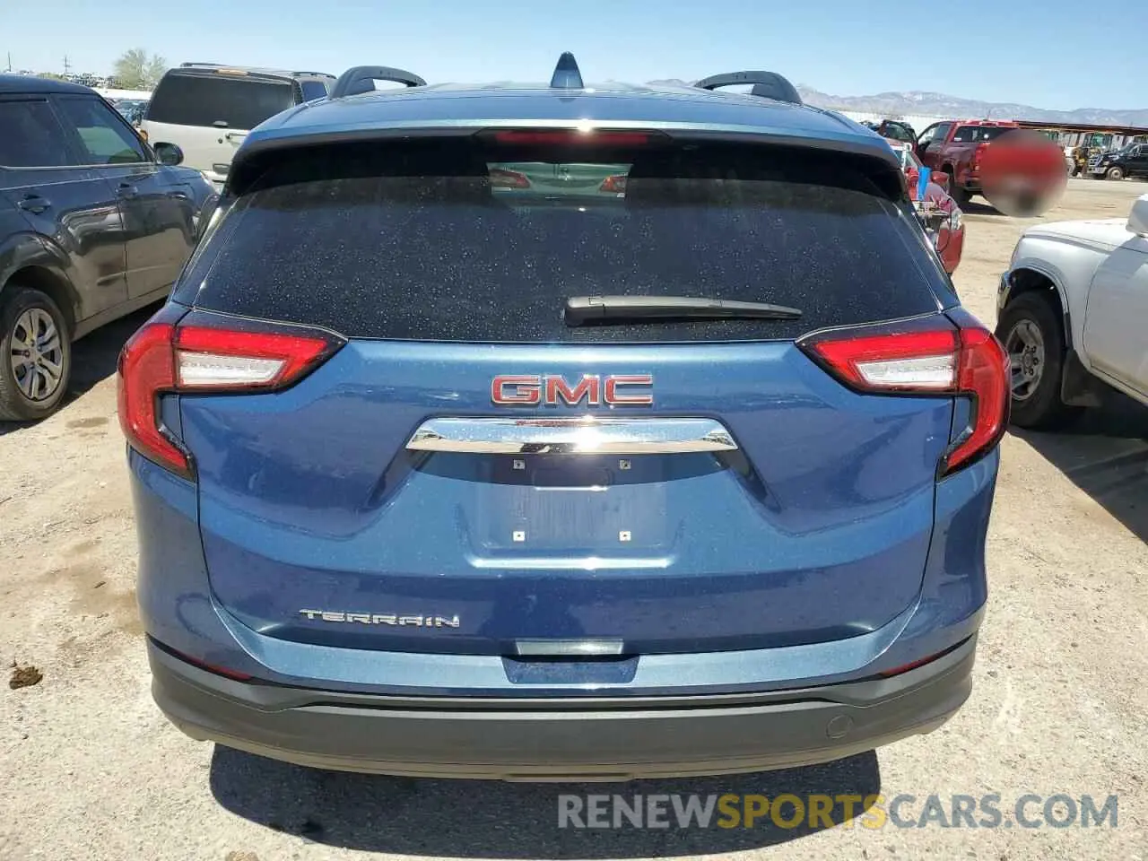 6 Photograph of a damaged car 3GKALMEG5RL120387 GMC TERRAIN 2024