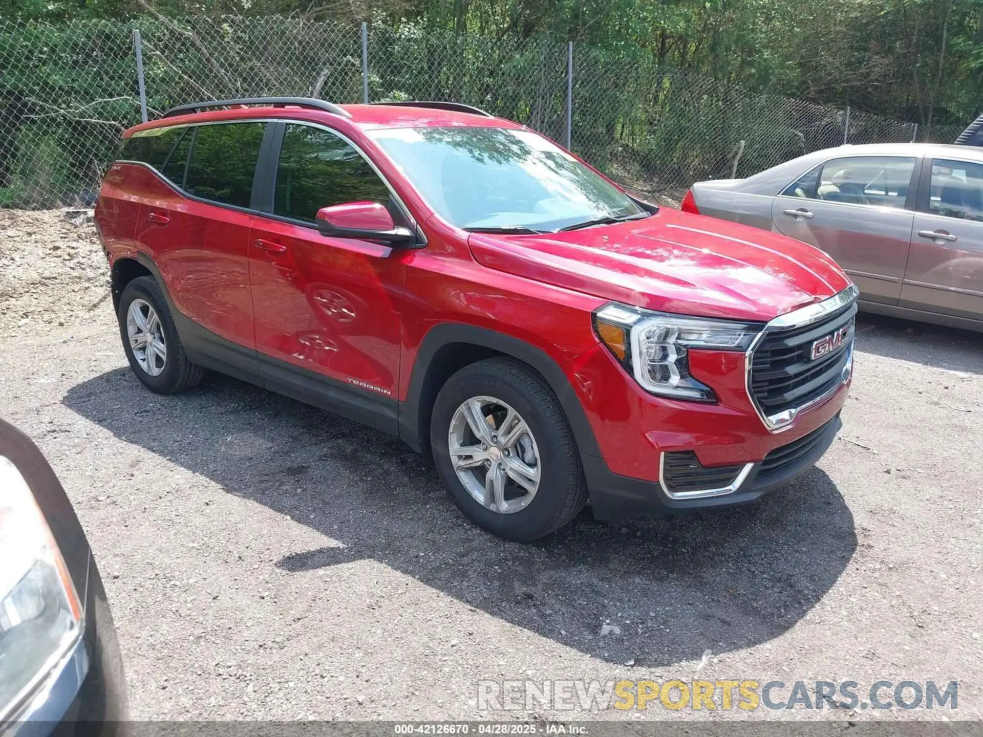 1 Photograph of a damaged car 3GKALMEG5RL152370 GMC TERRAIN 2024