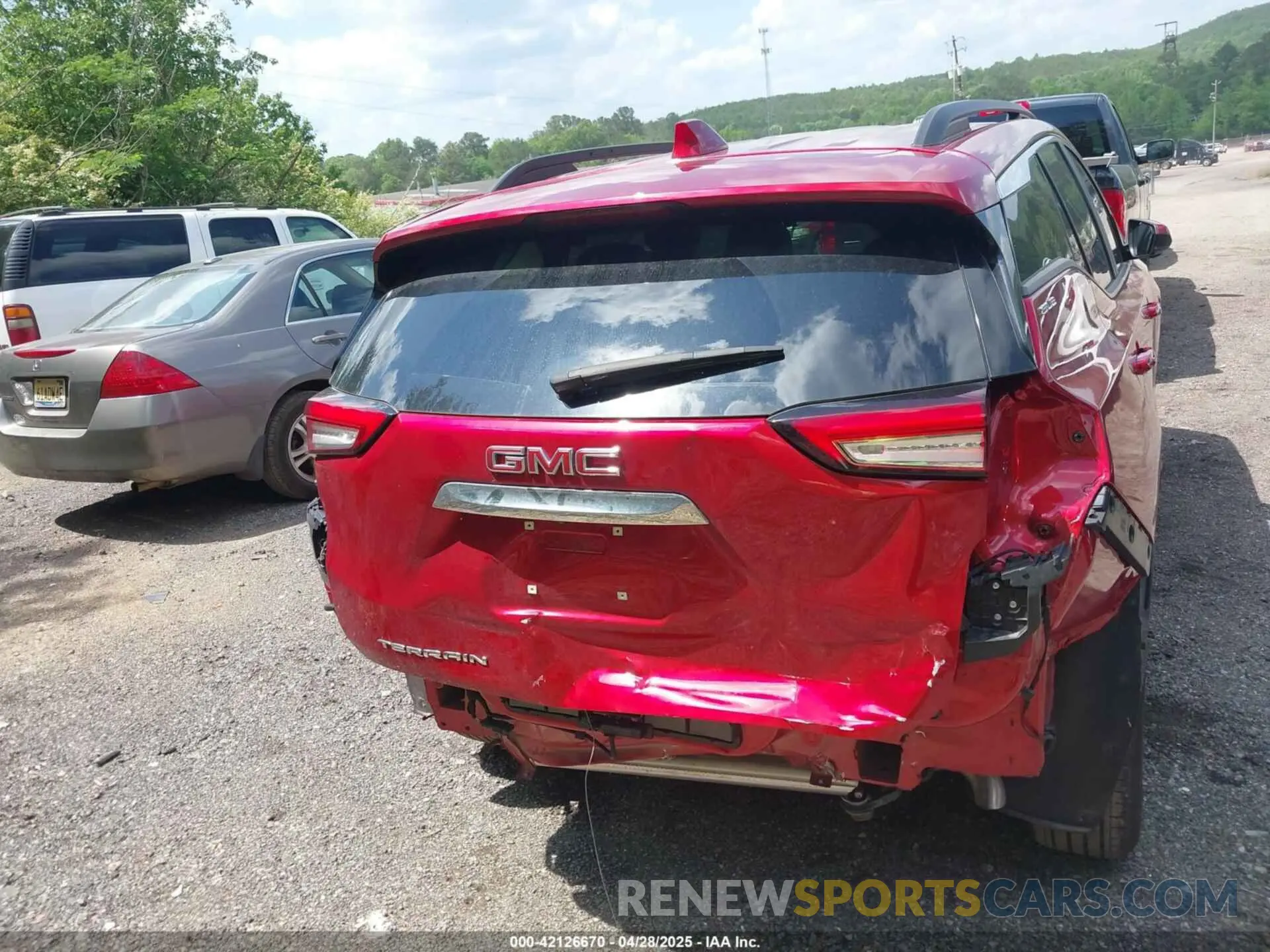 16 Photograph of a damaged car 3GKALMEG5RL152370 GMC TERRAIN 2024