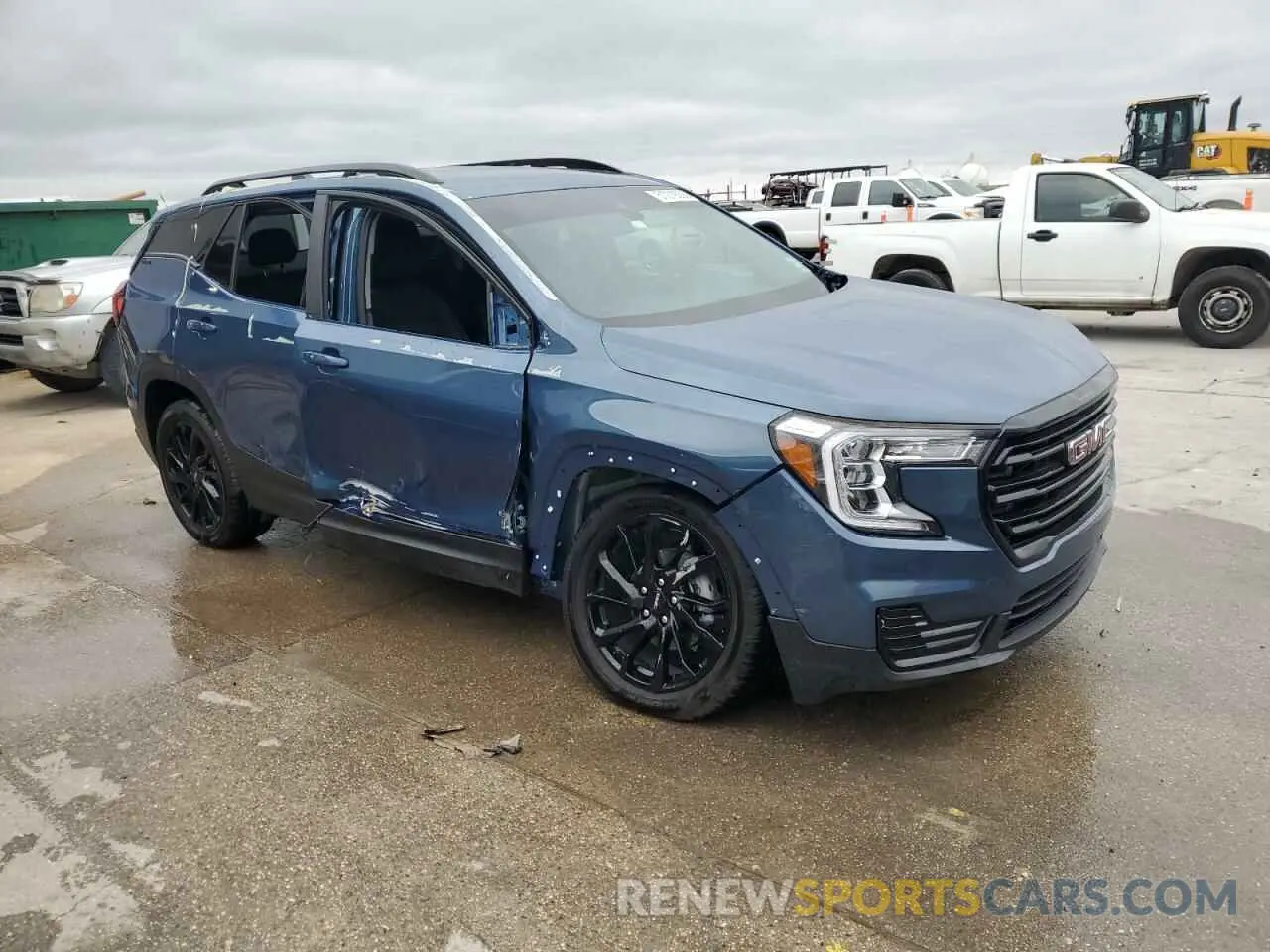 4 Photograph of a damaged car 3GKALMEG5RL299448 GMC TERRAIN 2024