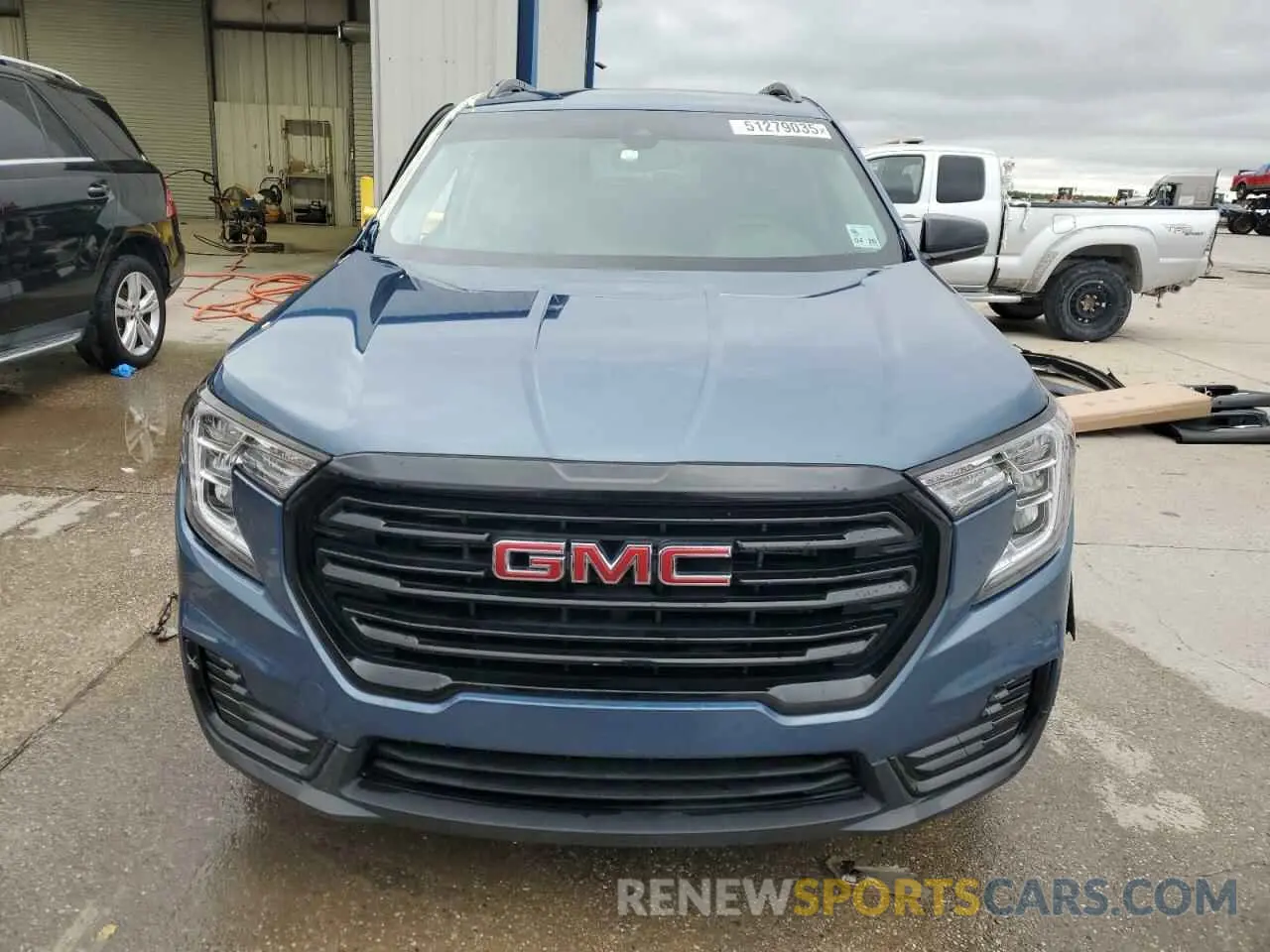 5 Photograph of a damaged car 3GKALMEG5RL299448 GMC TERRAIN 2024