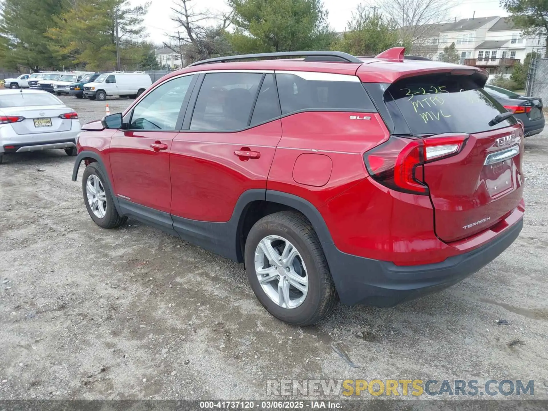3 Photograph of a damaged car 3GKALMEG5RL379171 GMC TERRAIN 2024