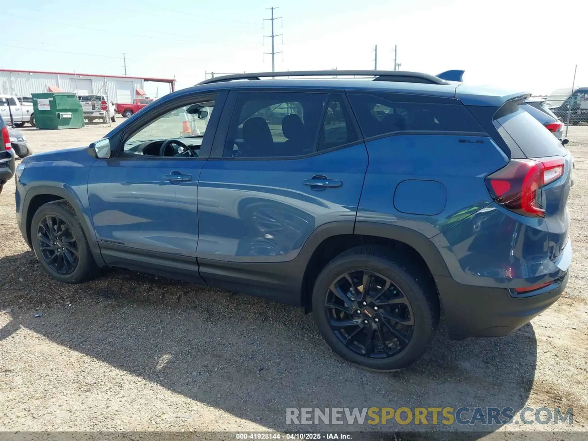 13 Photograph of a damaged car 3GKALMEG6RL213094 GMC TERRAIN 2024