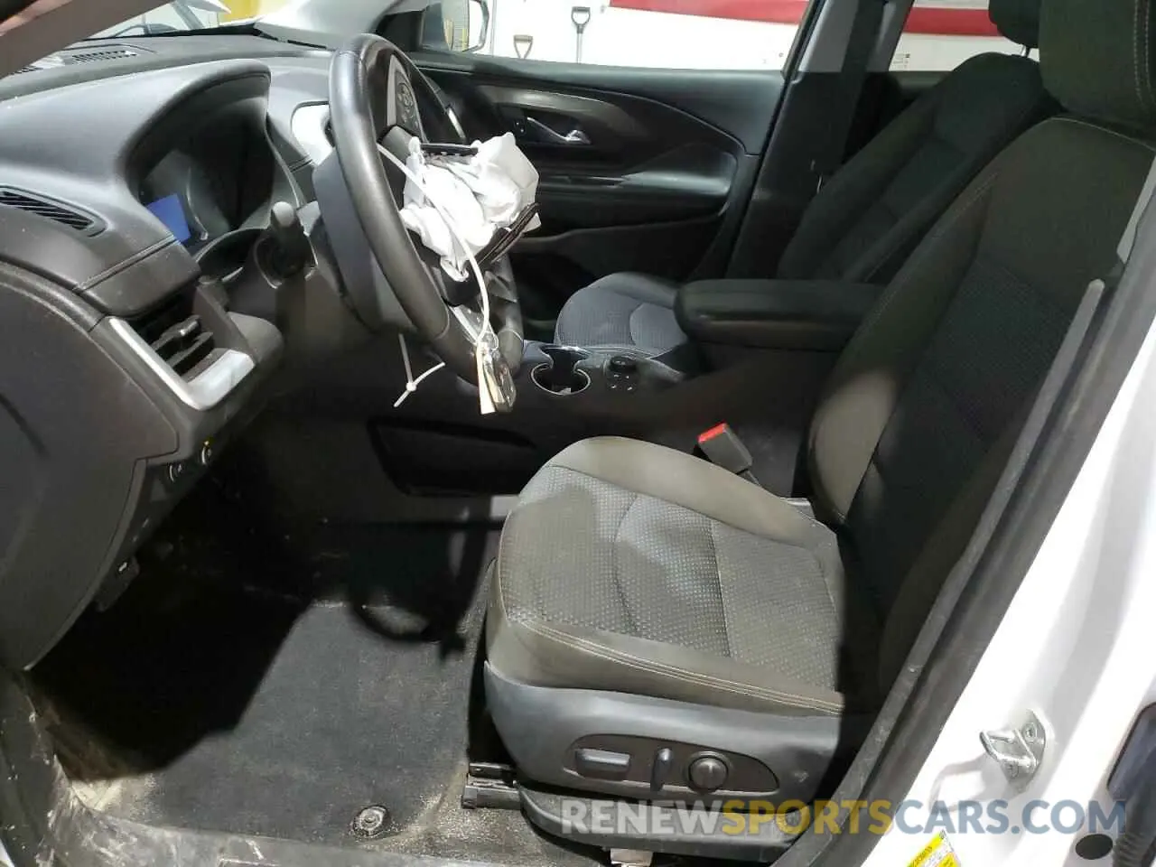 7 Photograph of a damaged car 3GKALMEG7RL141287 GMC TERRAIN 2024