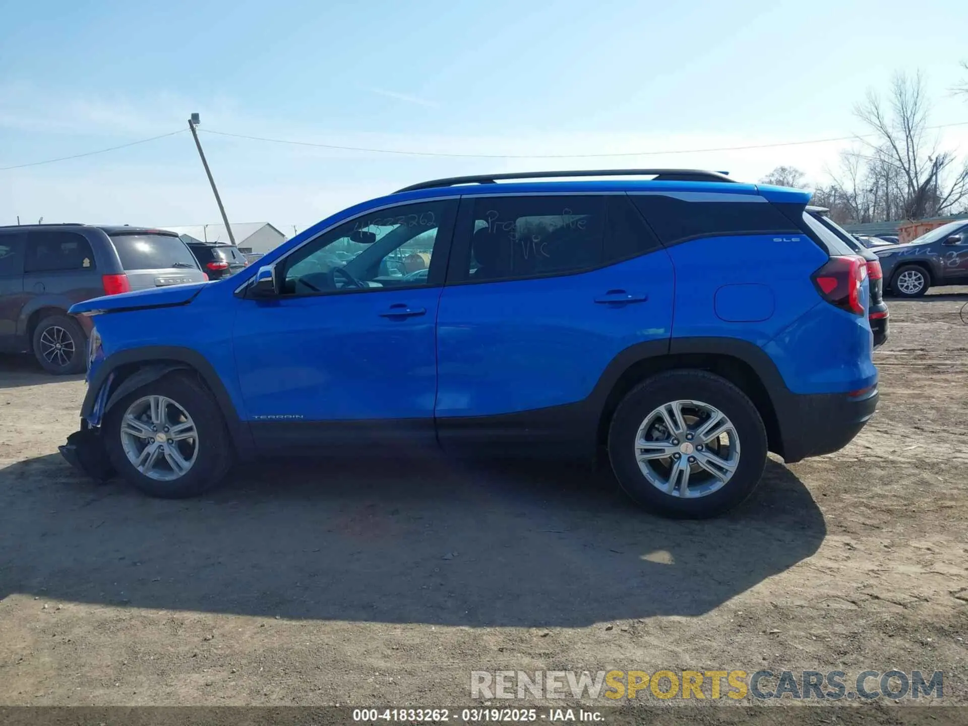 14 Photograph of a damaged car 3GKALMEG7RL182227 GMC TERRAIN 2024