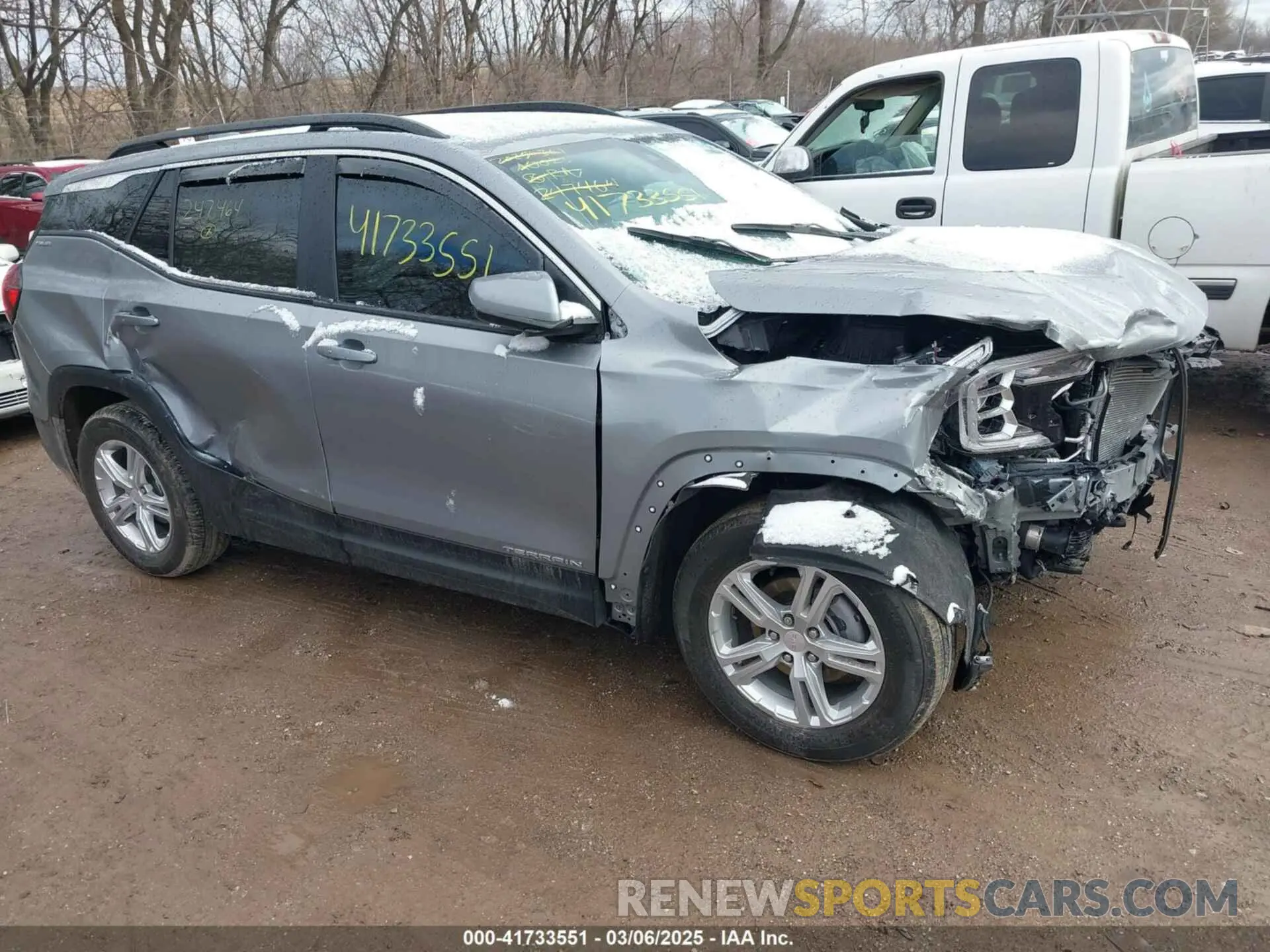 1 Photograph of a damaged car 3GKALMEG7RL247464 GMC TERRAIN 2024