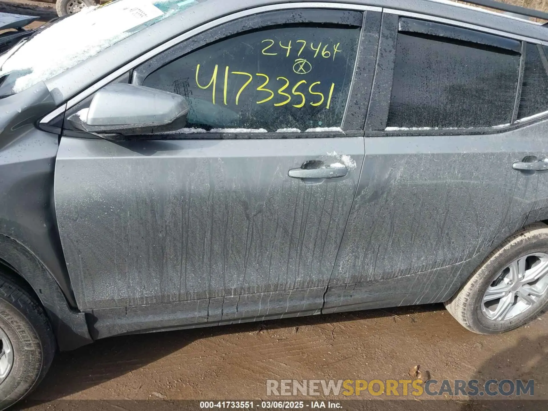 14 Photograph of a damaged car 3GKALMEG7RL247464 GMC TERRAIN 2024
