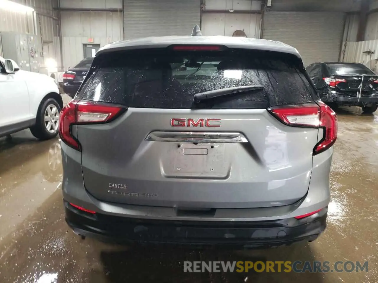 6 Photograph of a damaged car 3GKALMEG7RL250879 GMC TERRAIN 2024