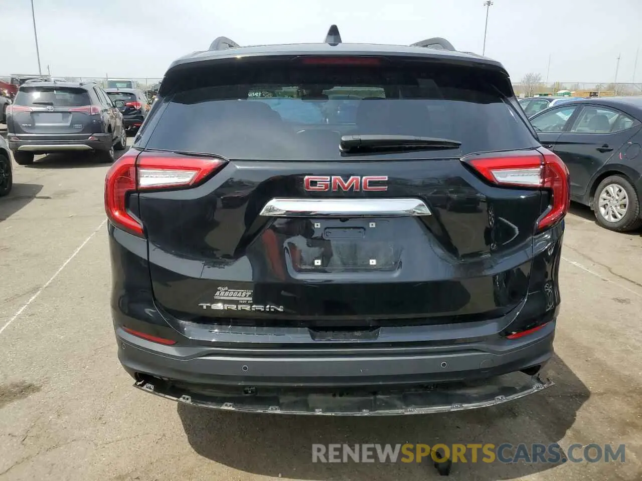 6 Photograph of a damaged car 3GKALMEG7RL265589 GMC TERRAIN 2024