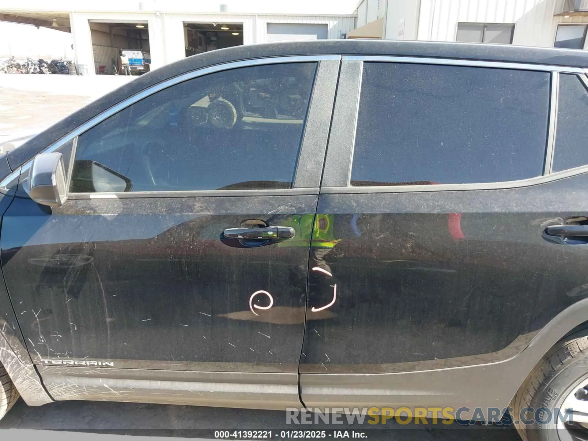 14 Photograph of a damaged car 3GKALMEG7RL276026 GMC TERRAIN 2024