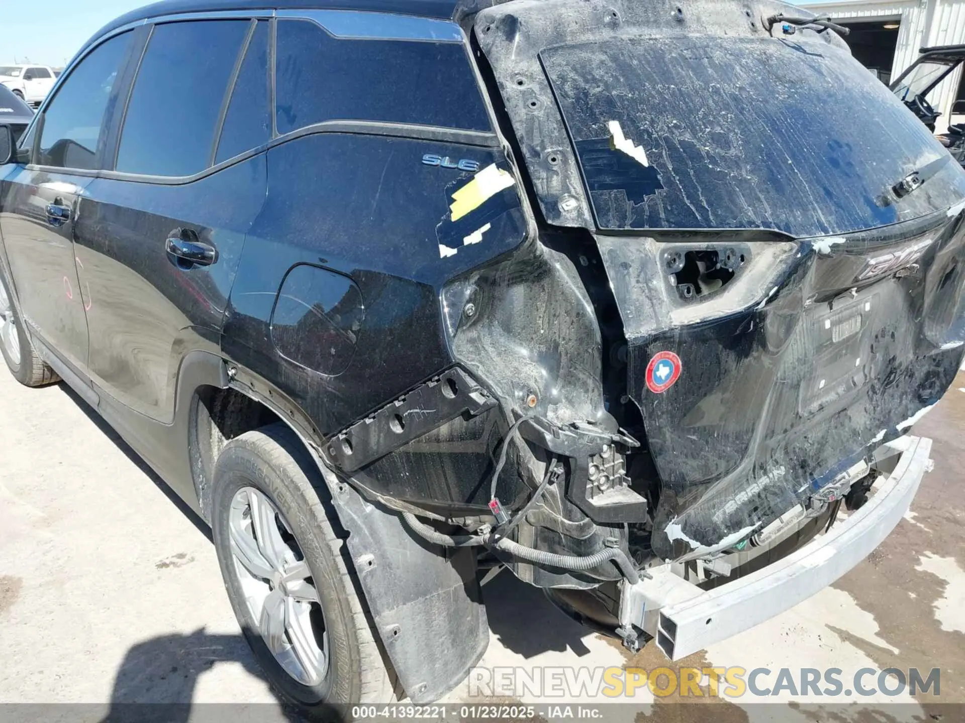 6 Photograph of a damaged car 3GKALMEG7RL276026 GMC TERRAIN 2024