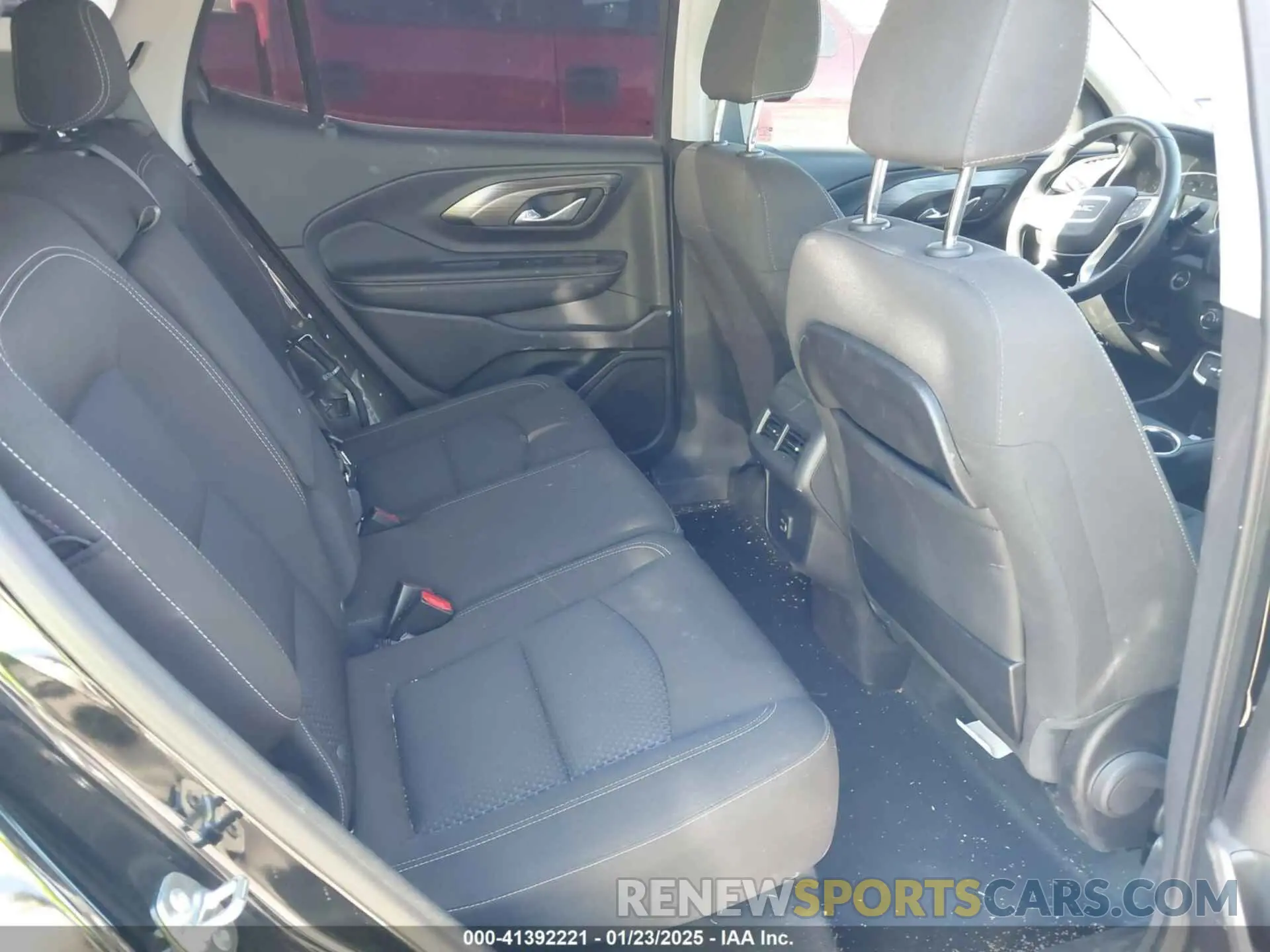 8 Photograph of a damaged car 3GKALMEG7RL276026 GMC TERRAIN 2024