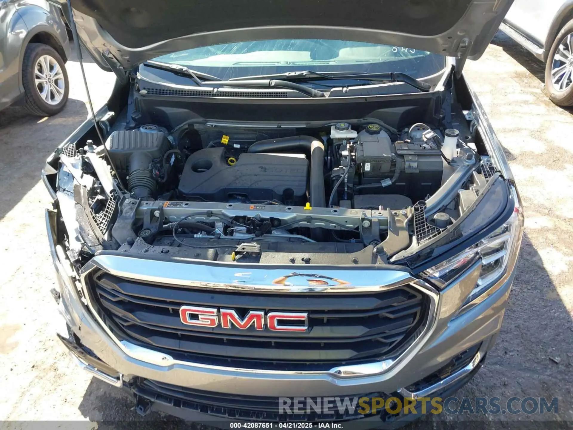 10 Photograph of a damaged car 3GKALMEG8RL217776 GMC TERRAIN 2024