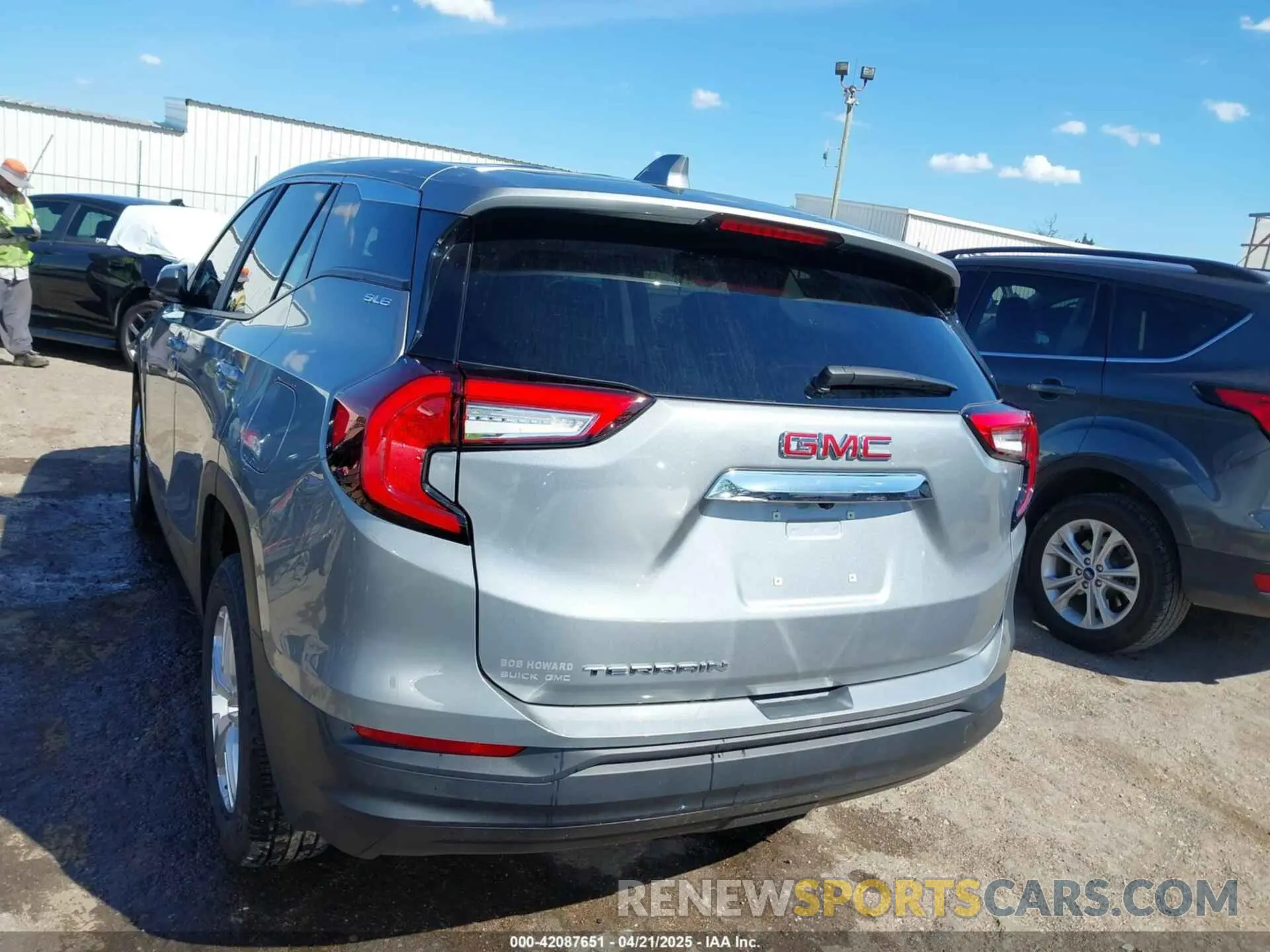 16 Photograph of a damaged car 3GKALMEG8RL217776 GMC TERRAIN 2024