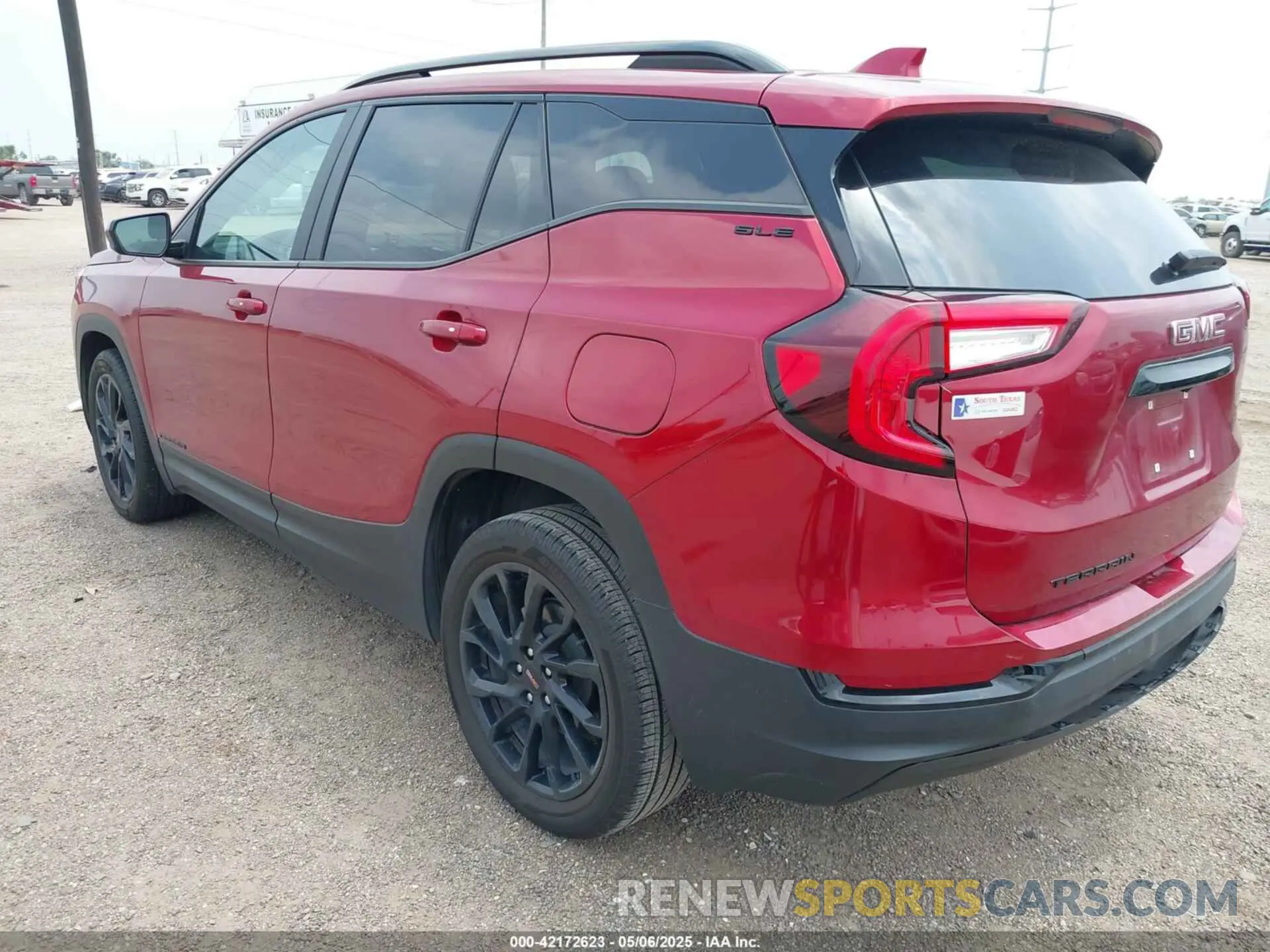 3 Photograph of a damaged car 3GKALMEG8RL325427 GMC TERRAIN 2024