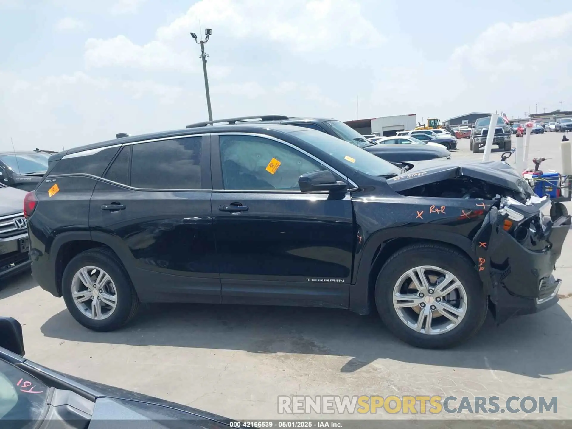 13 Photograph of a damaged car 3GKALMEG8RL363871 GMC TERRAIN 2024