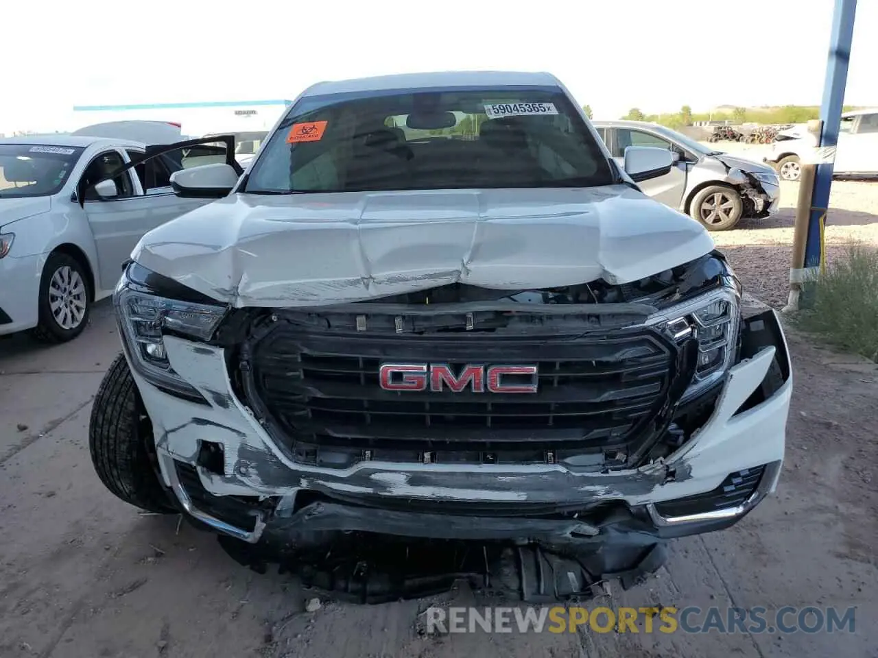 5 Photograph of a damaged car 3GKALMEG8RL382145 GMC TERRAIN 2024