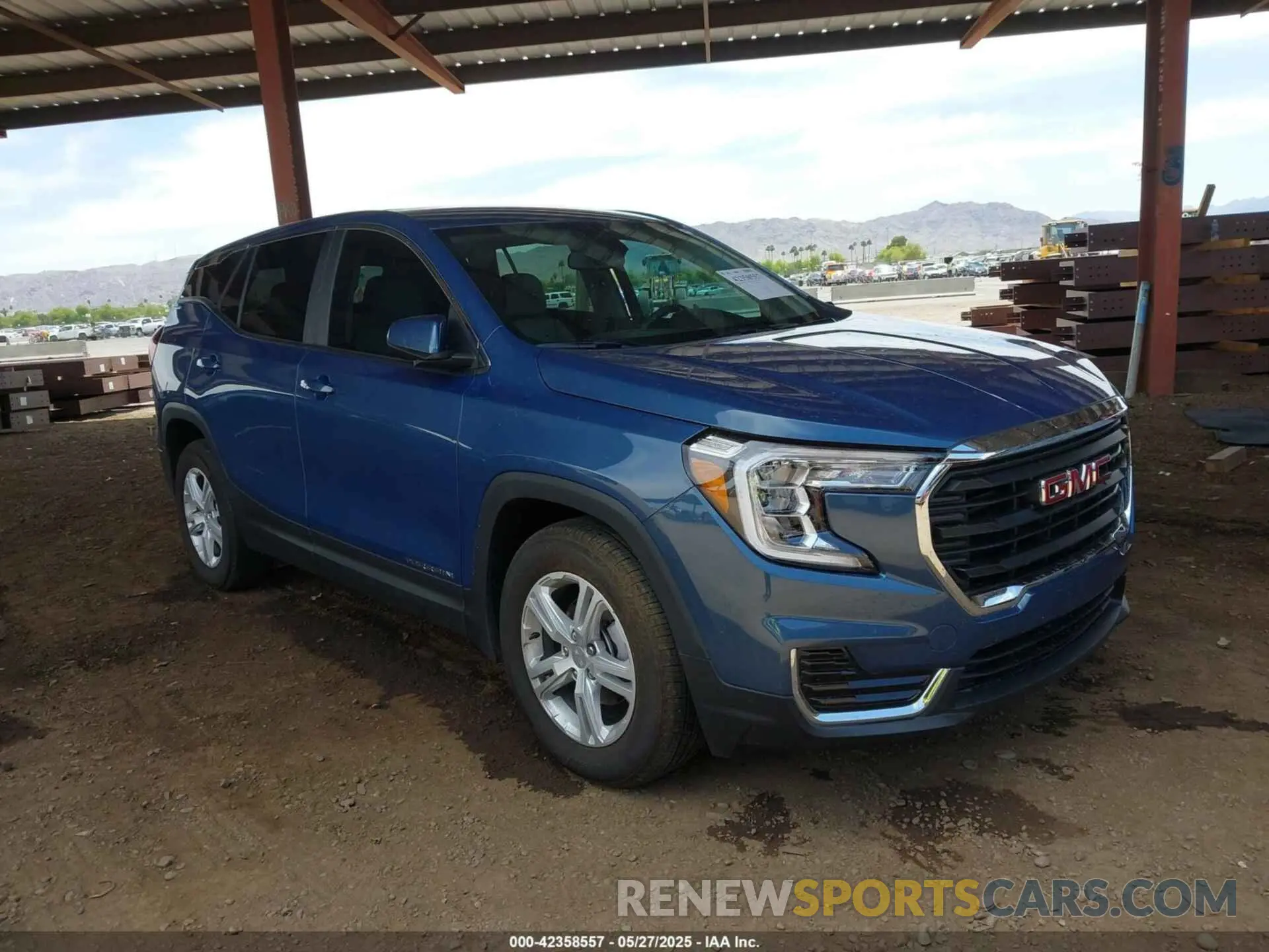 1 Photograph of a damaged car 3GKALMEG8RL384400 GMC TERRAIN 2024