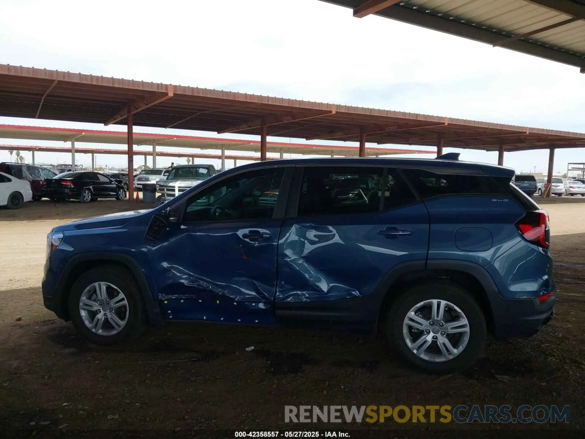 15 Photograph of a damaged car 3GKALMEG8RL384400 GMC TERRAIN 2024