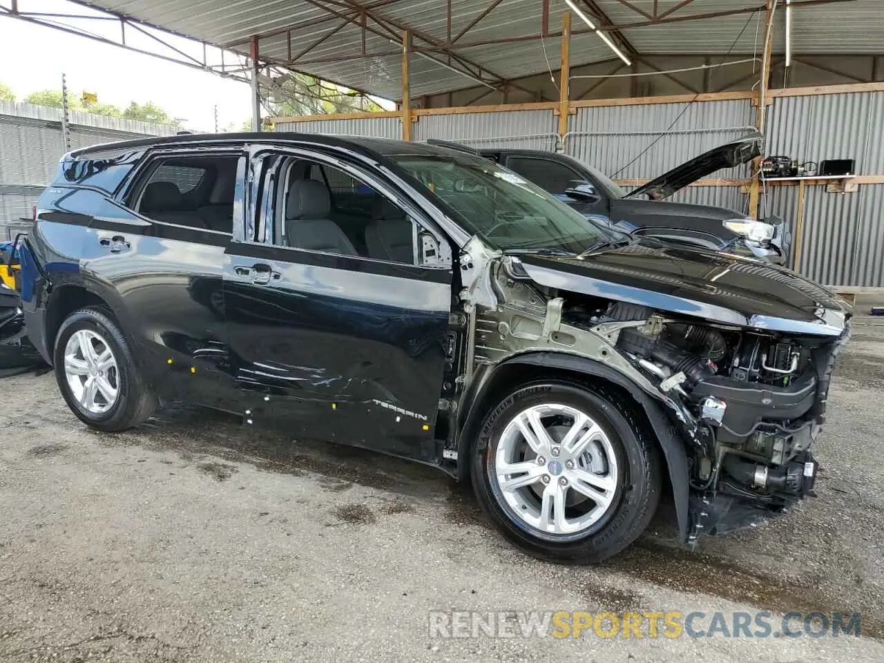 4 Photograph of a damaged car 3GKALMEG8RL388284 GMC TERRAIN 2024