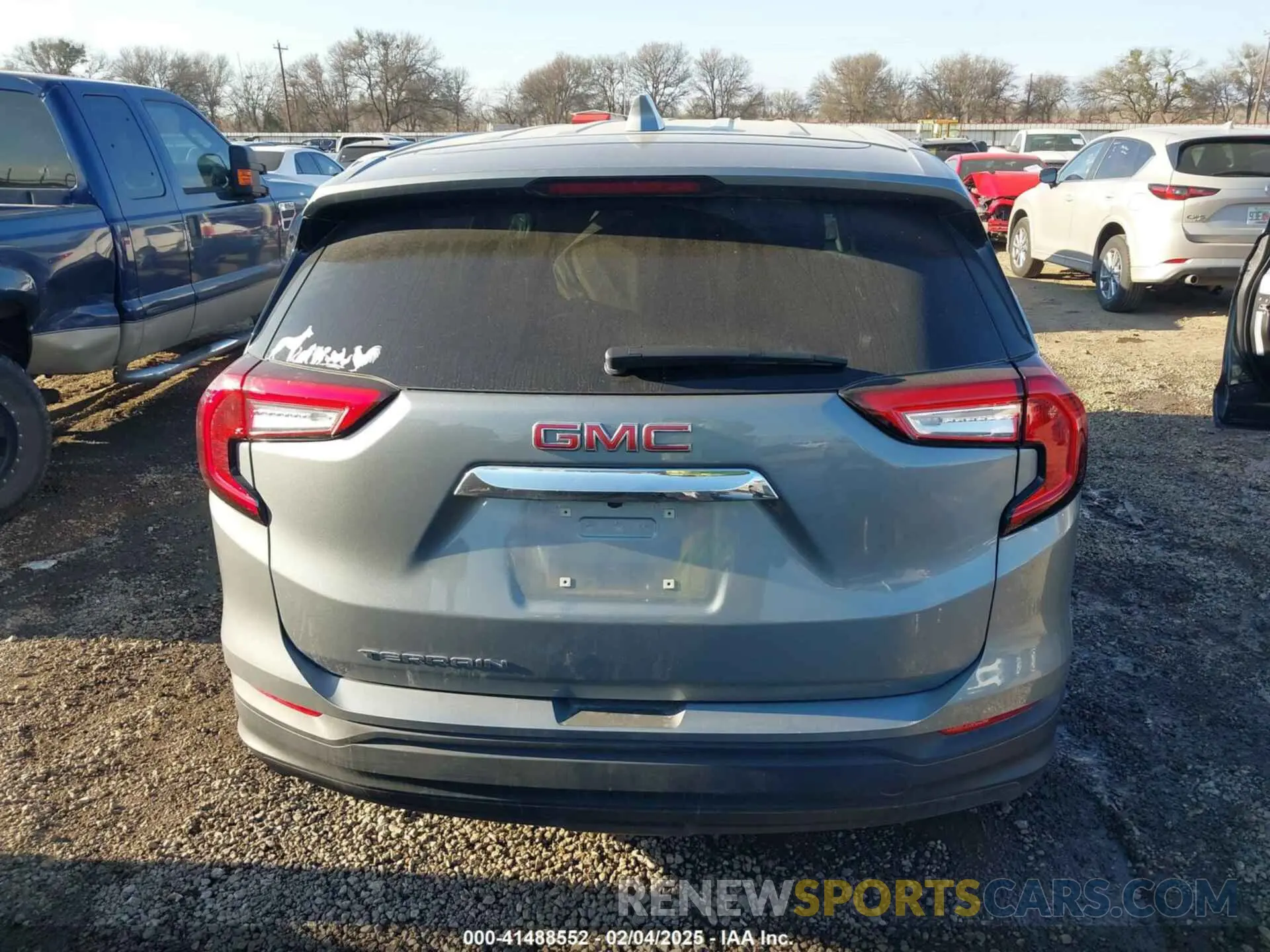 17 Photograph of a damaged car 3GKALMEG9RL305719 GMC TERRAIN 2024