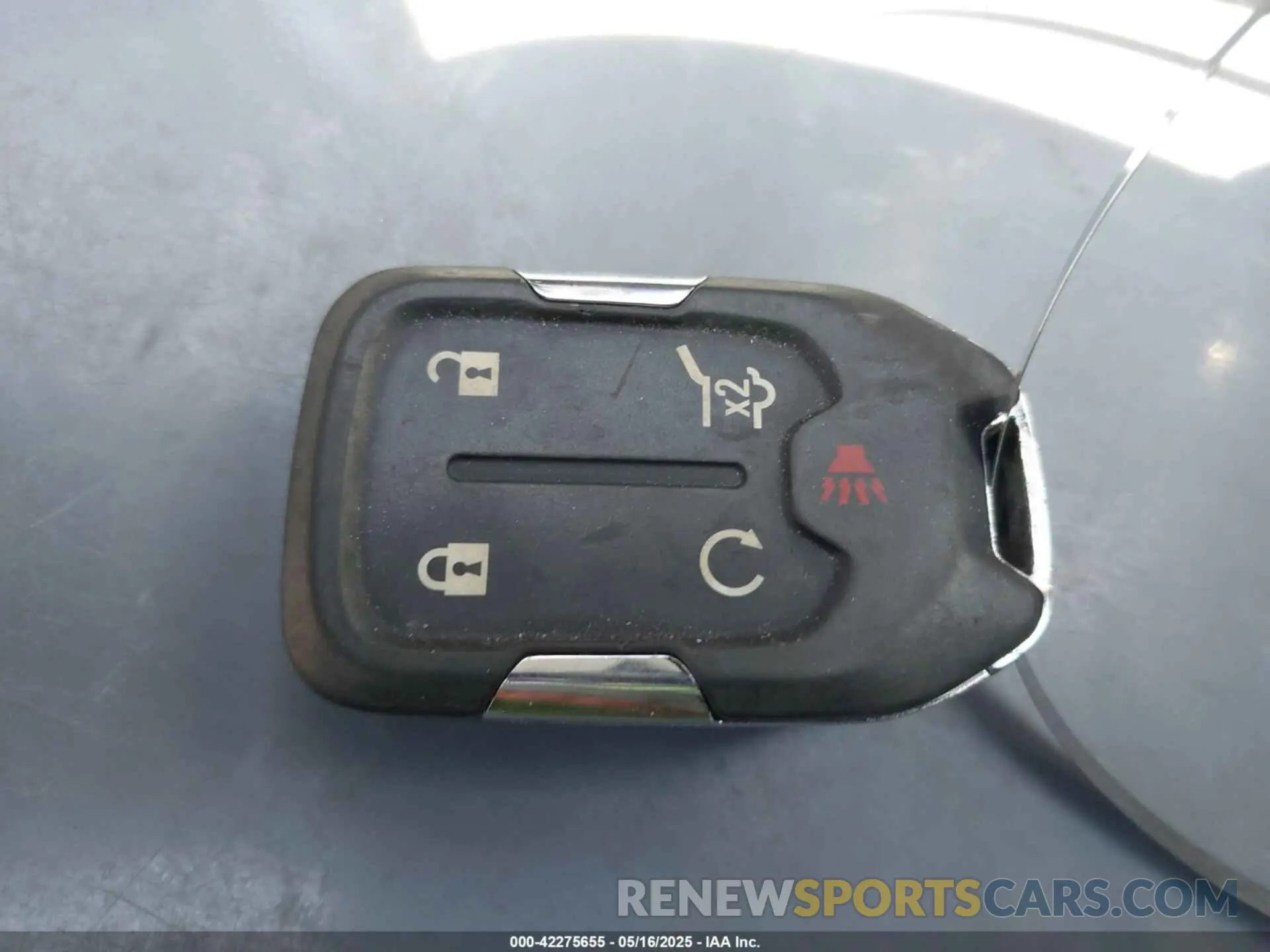 11 Photograph of a damaged car 3GKALMEGXRL116402 GMC TERRAIN 2024