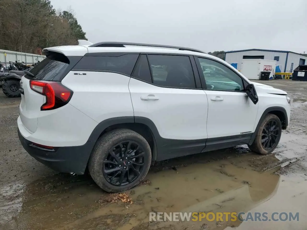 3 Photograph of a damaged car 3GKALMEGXRL278742 GMC TERRAIN 2024
