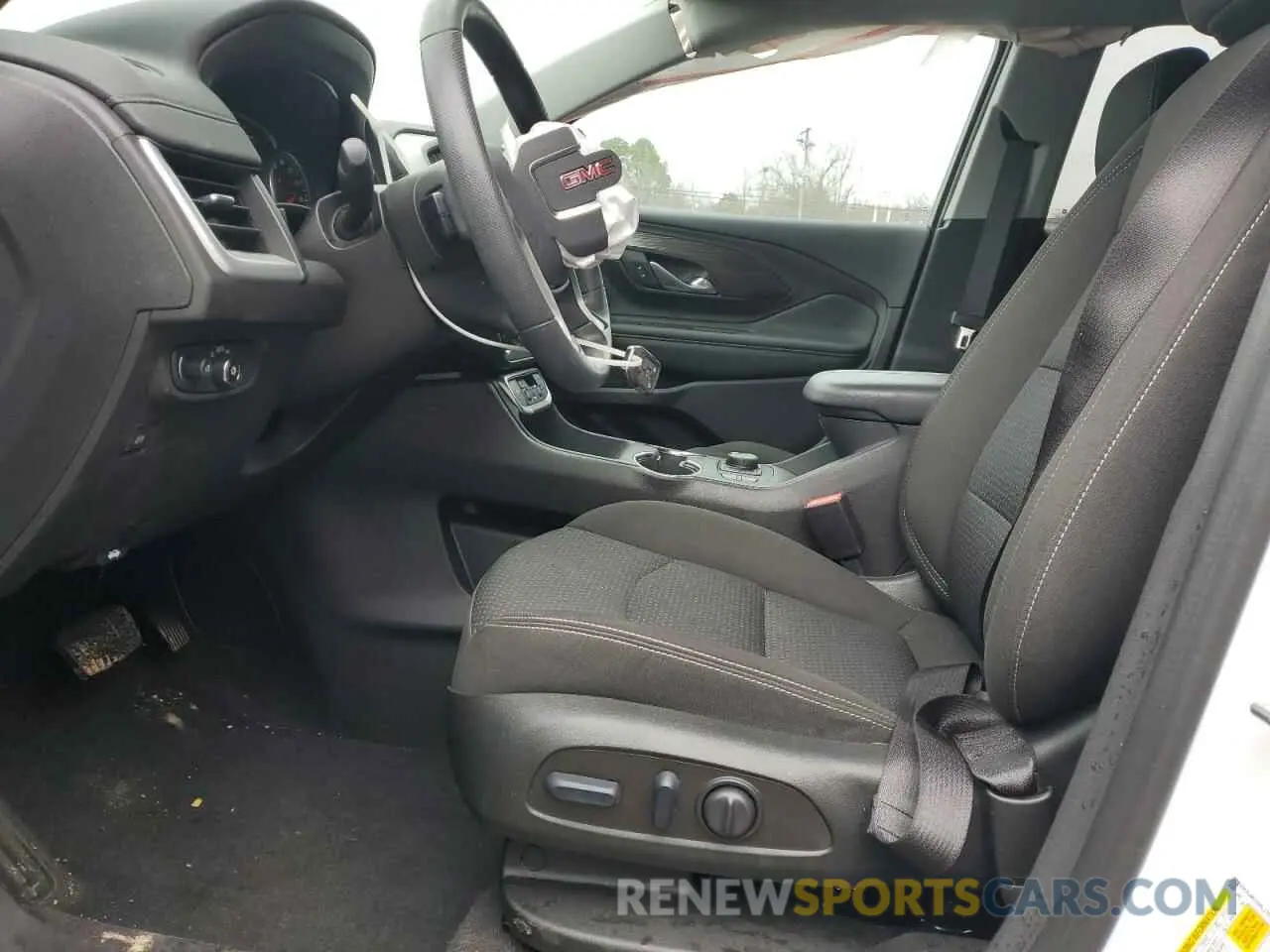 7 Photograph of a damaged car 3GKALMEGXRL278742 GMC TERRAIN 2024