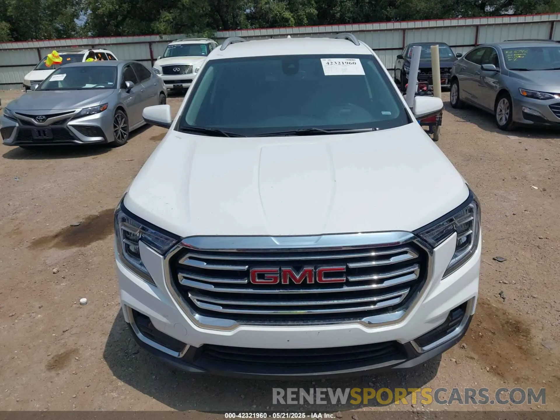 12 Photograph of a damaged car 3GKALPEG2RL170259 GMC TERRAIN 2024