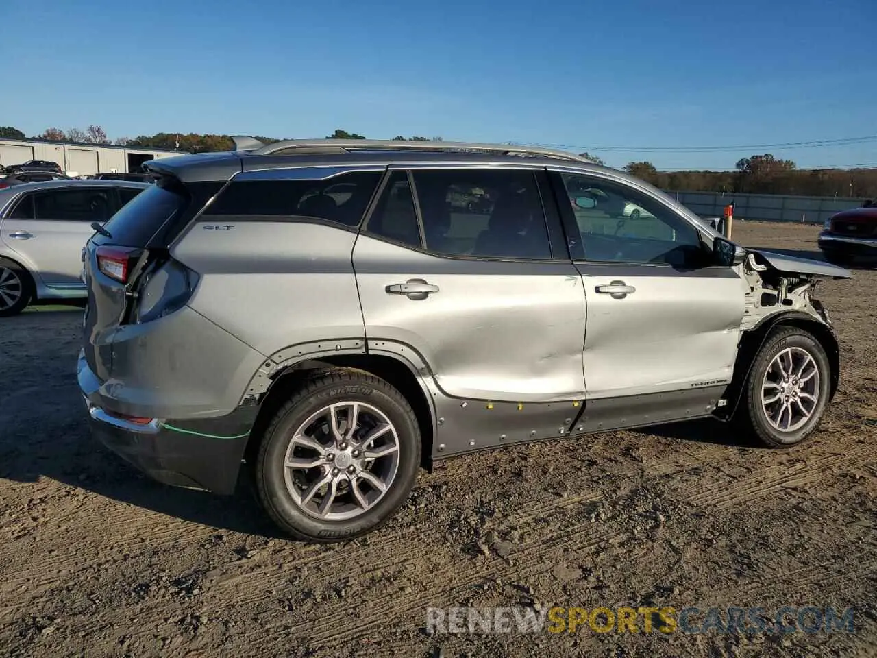 3 Photograph of a damaged car 3GKALPEG2RL391649 GMC TERRAIN 2024