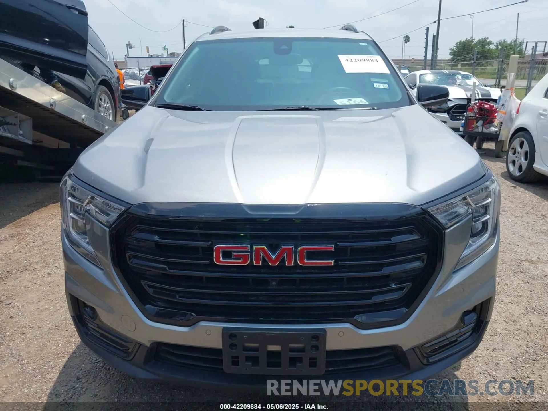 6 Photograph of a damaged car 3GKALPEG3RL390641 GMC TERRAIN 2024