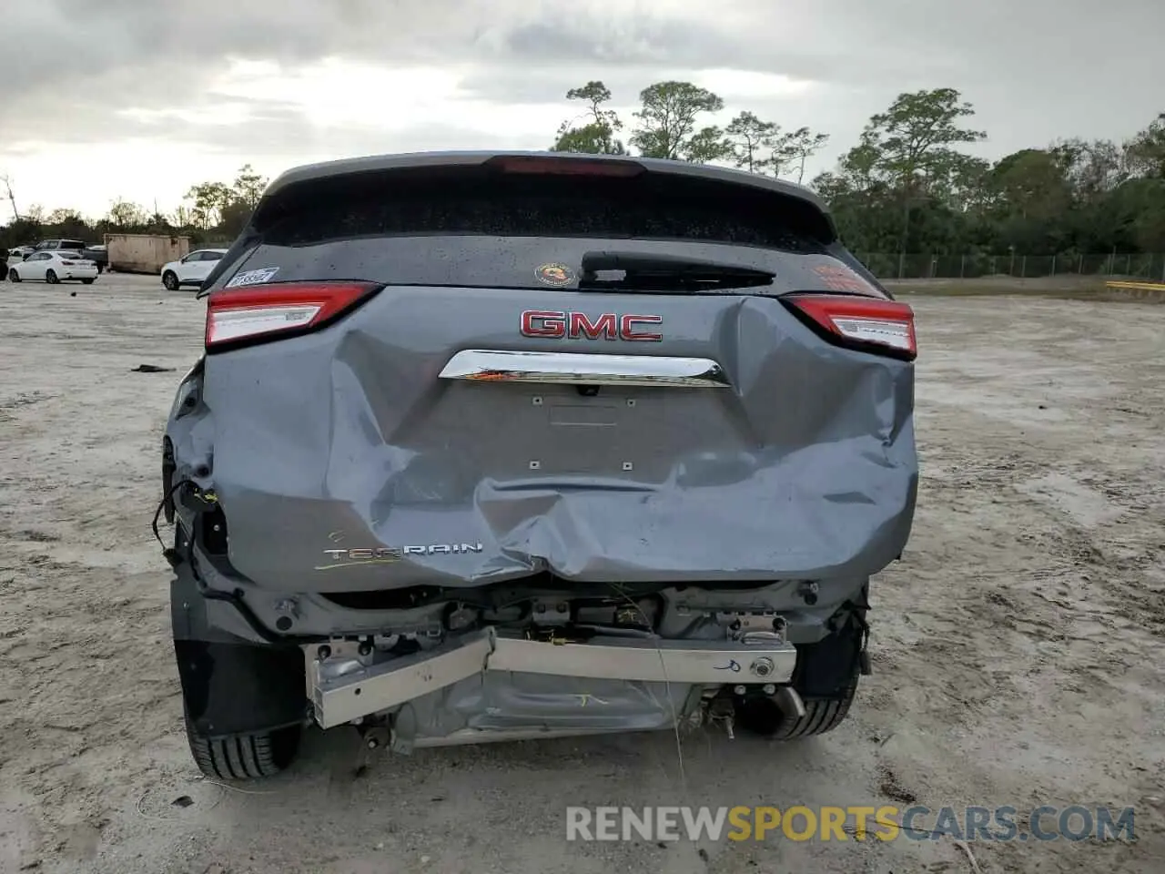 6 Photograph of a damaged car 3GKALPEG5RL107141 GMC TERRAIN 2024
